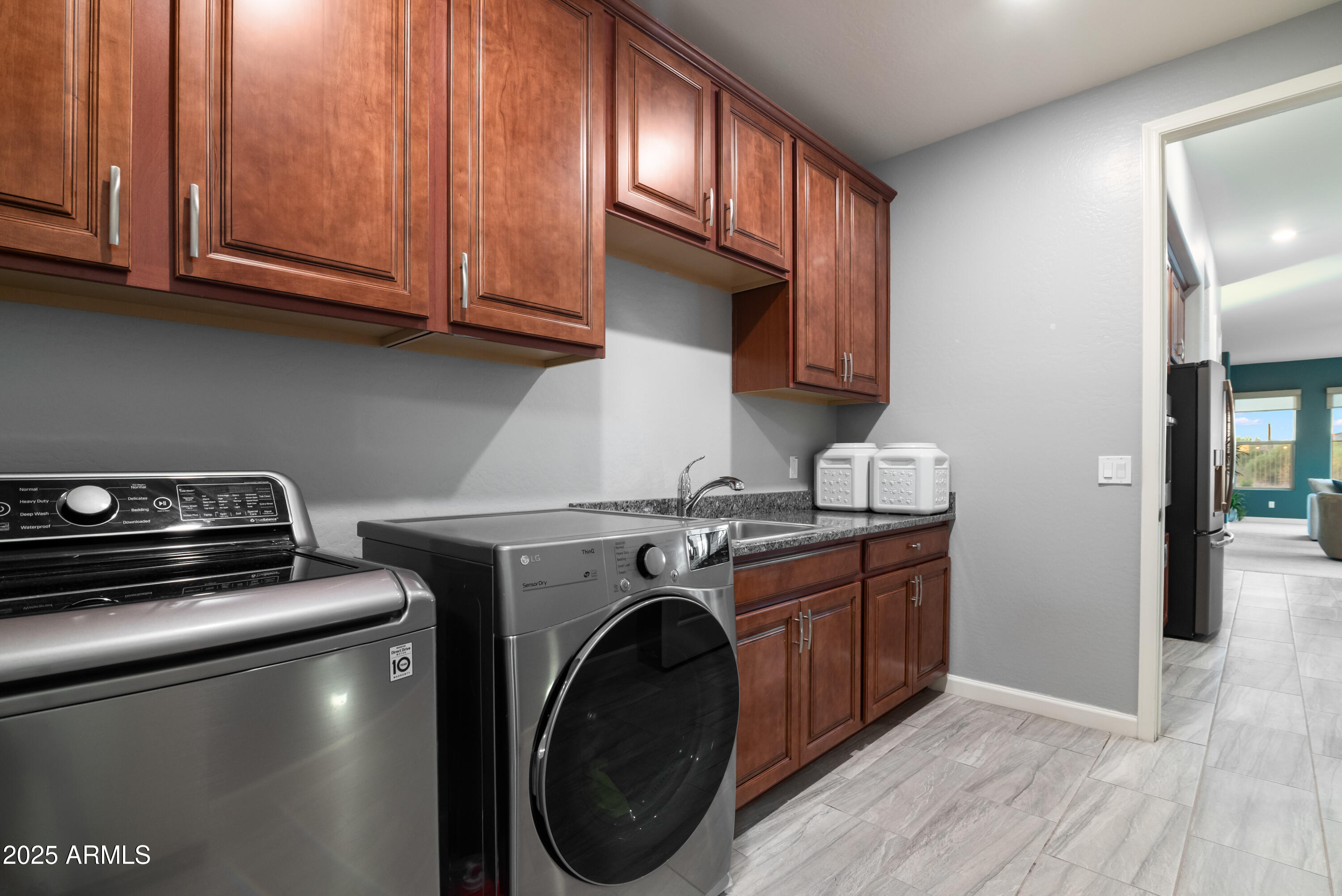 6036 E BRAMBLE BERRY Lane