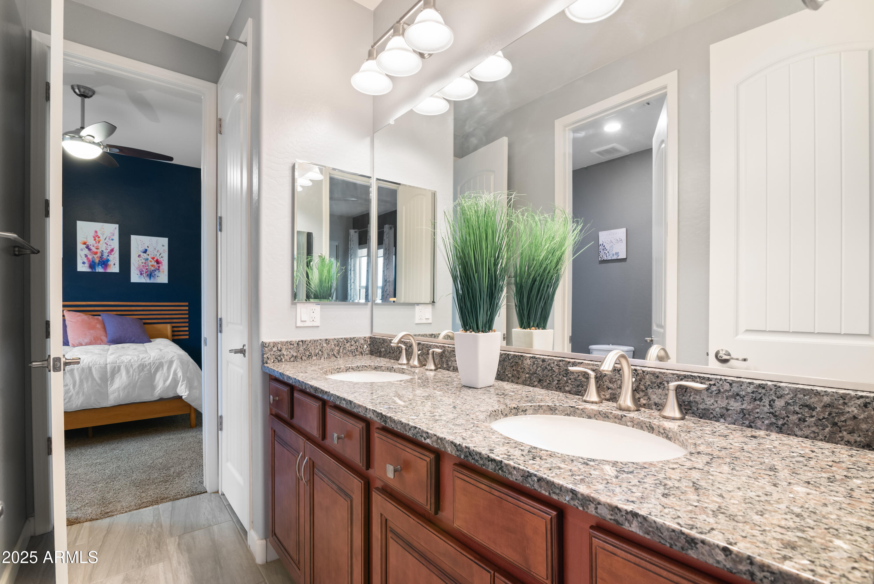 6036 E BRAMBLE BERRY Lane