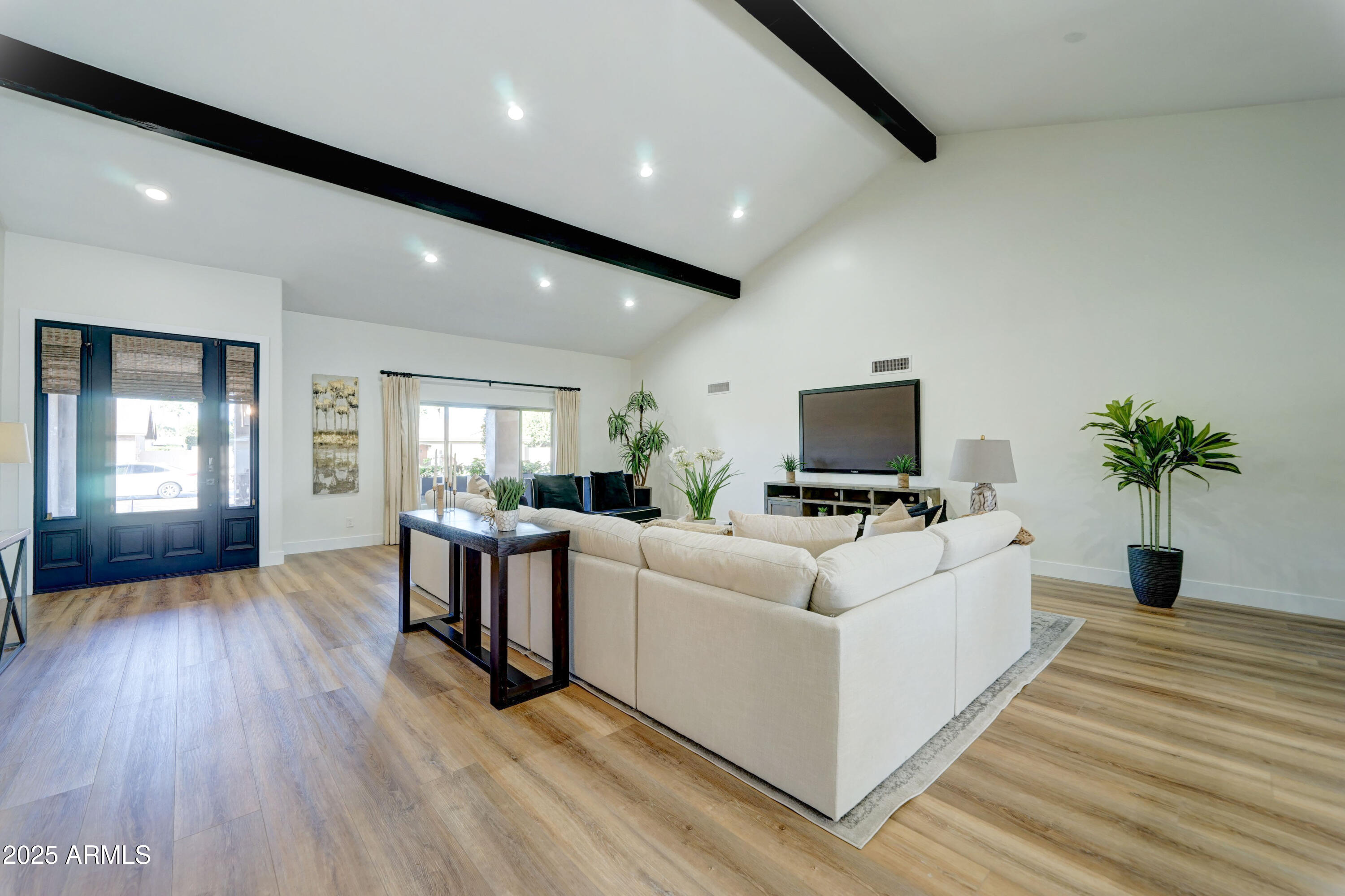 7823 E VIA DEL FUTURO