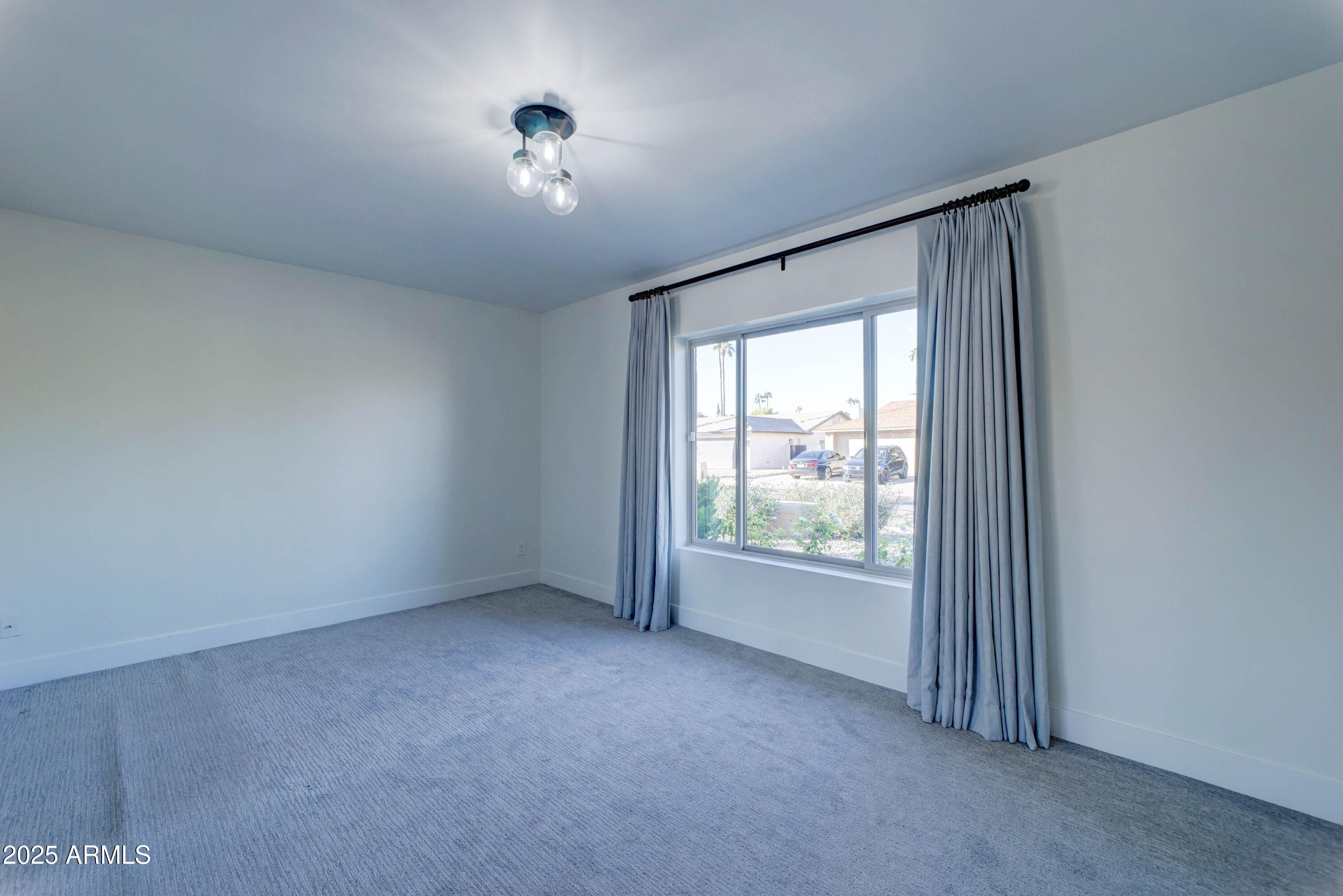 7823 E VIA DEL FUTURO