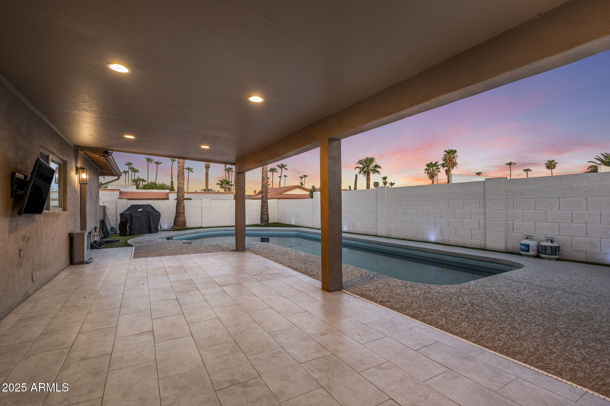 7823 E VIA DEL FUTURO