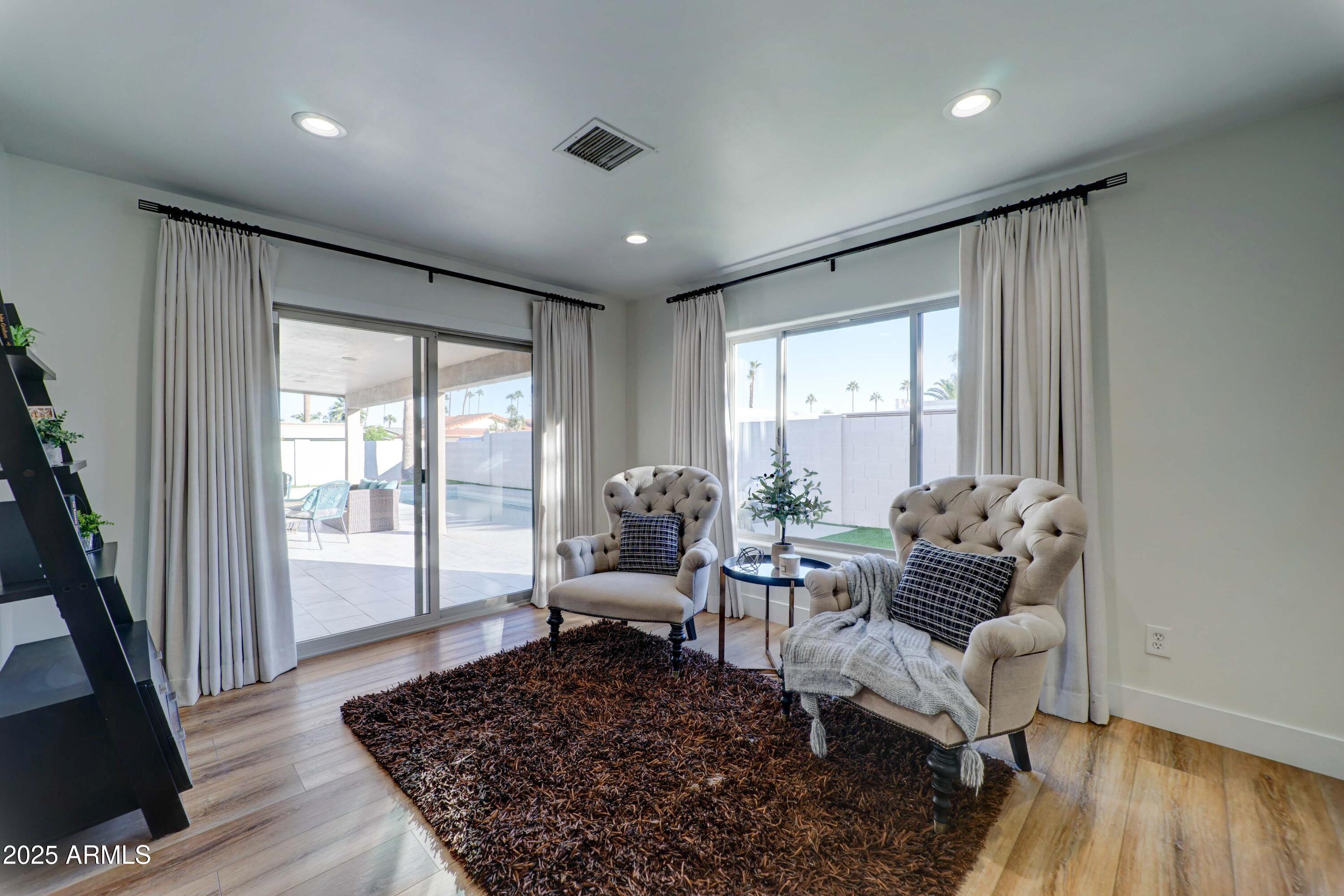 7823 E VIA DEL FUTURO