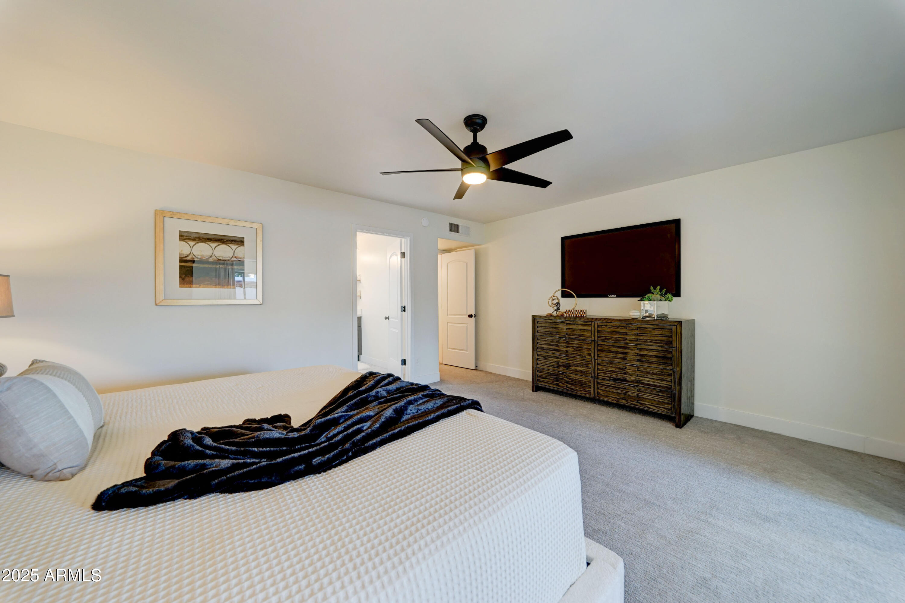 7823 E VIA DEL FUTURO