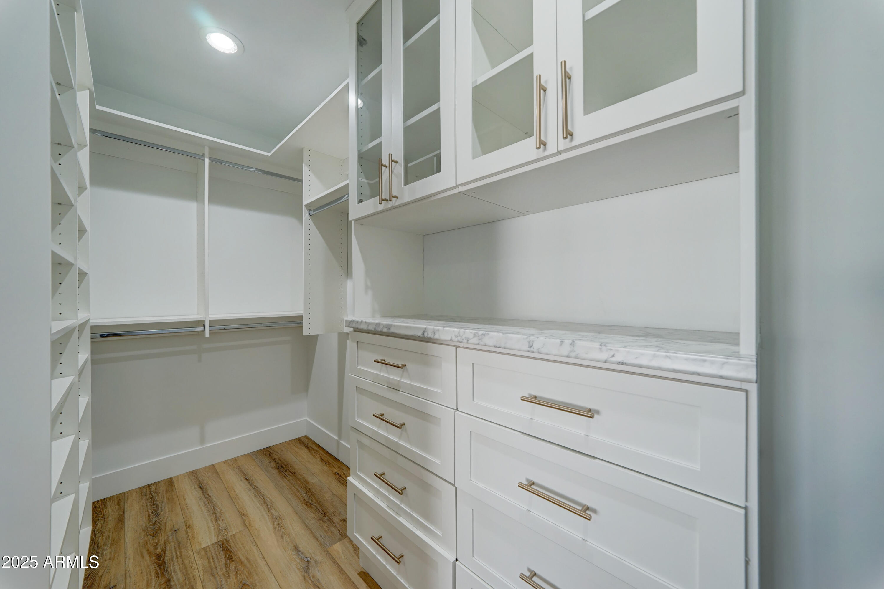 7823 E VIA DEL FUTURO