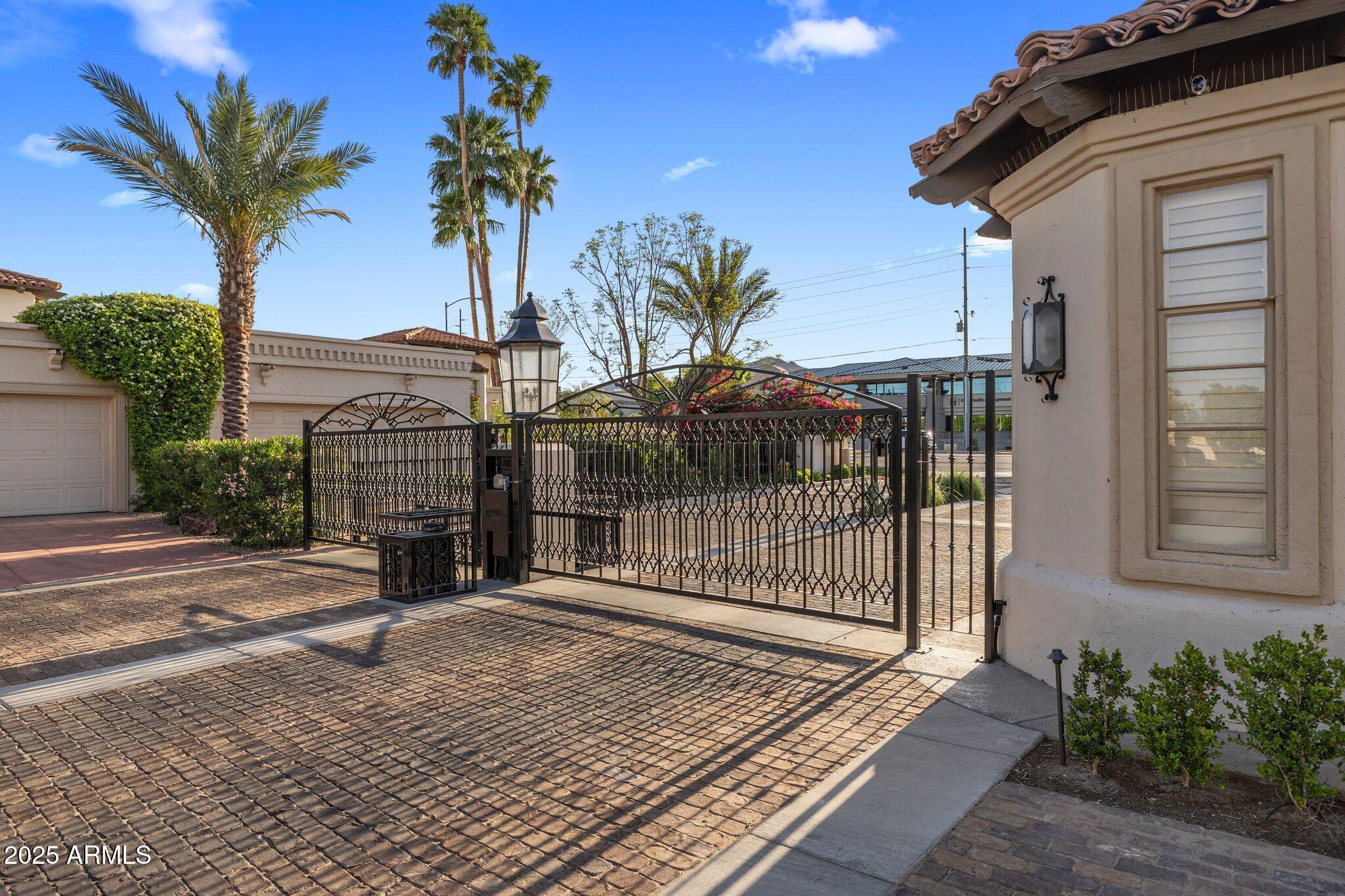 6701 N SCOTTSDALE Road Unit: 30