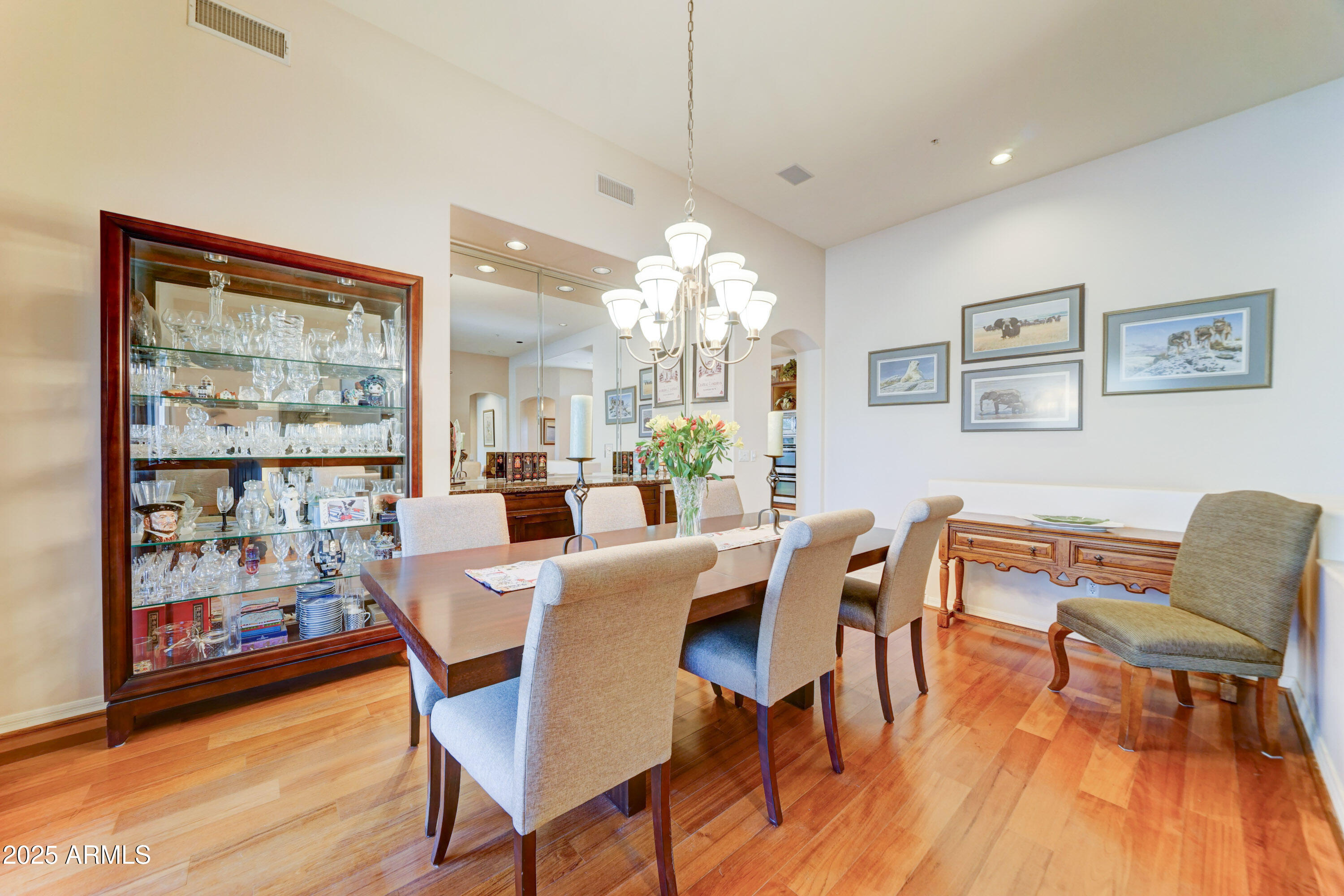 9406 E HIDDEN GREEN Drive