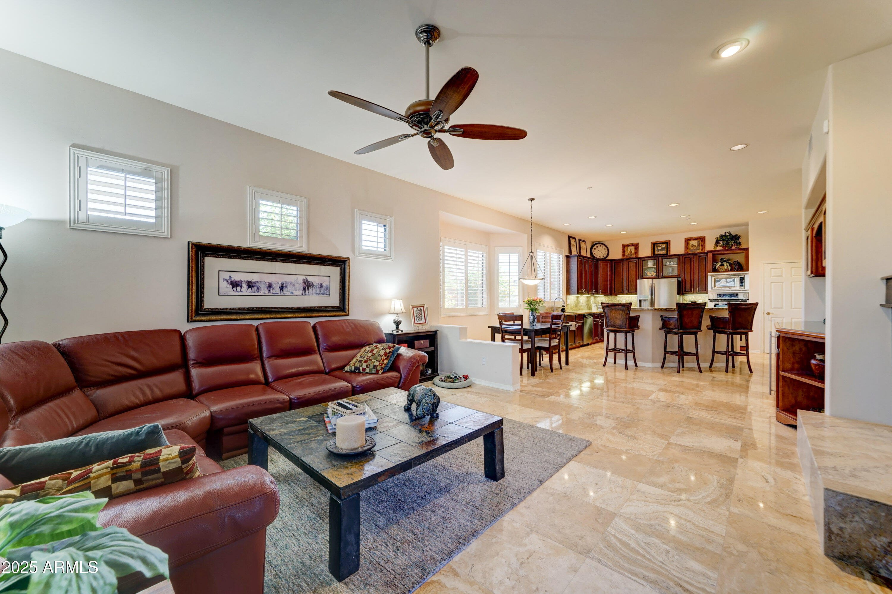 9406 E HIDDEN GREEN Drive