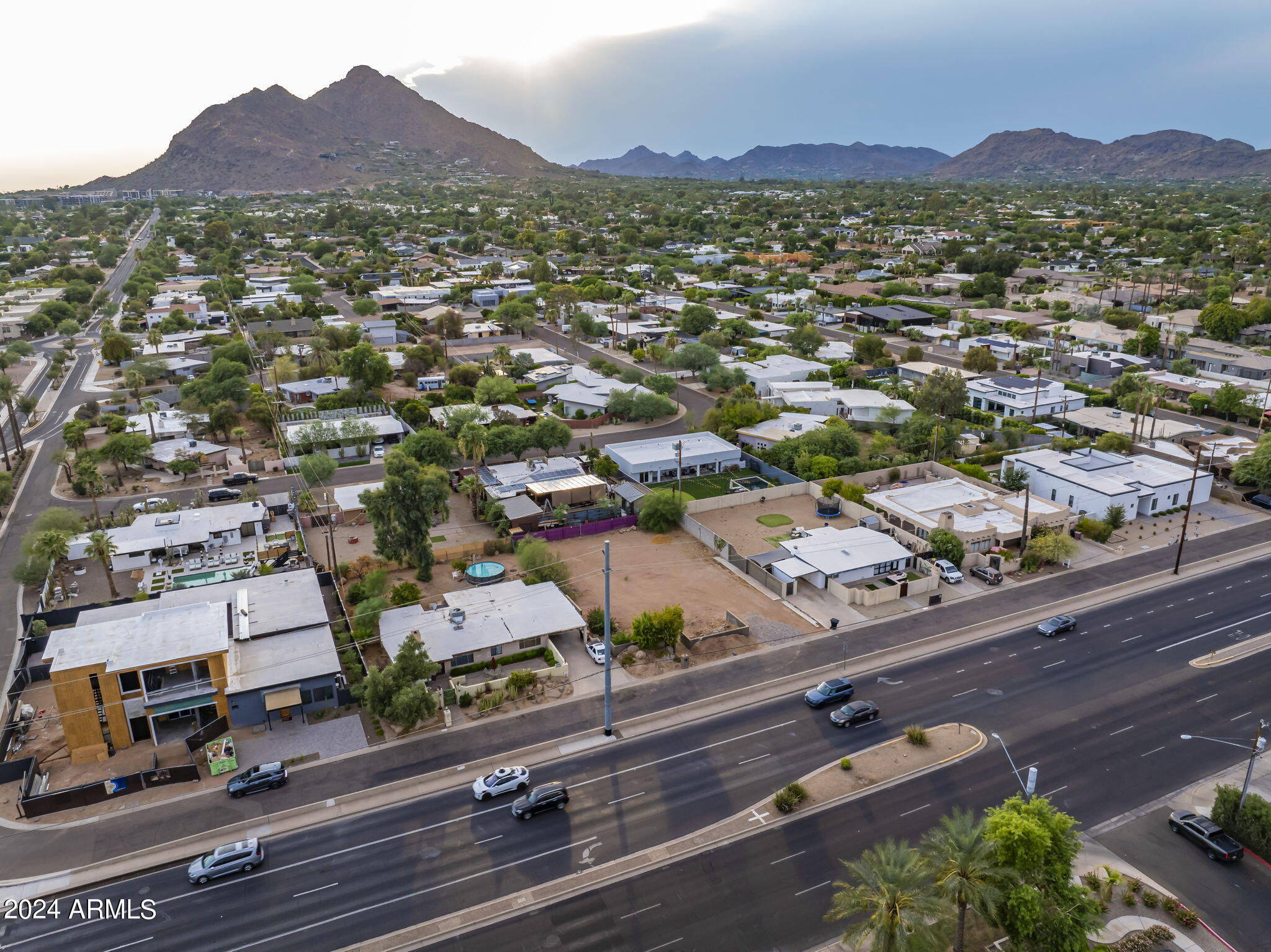 5016 N SCOTTSDALE Road, 84