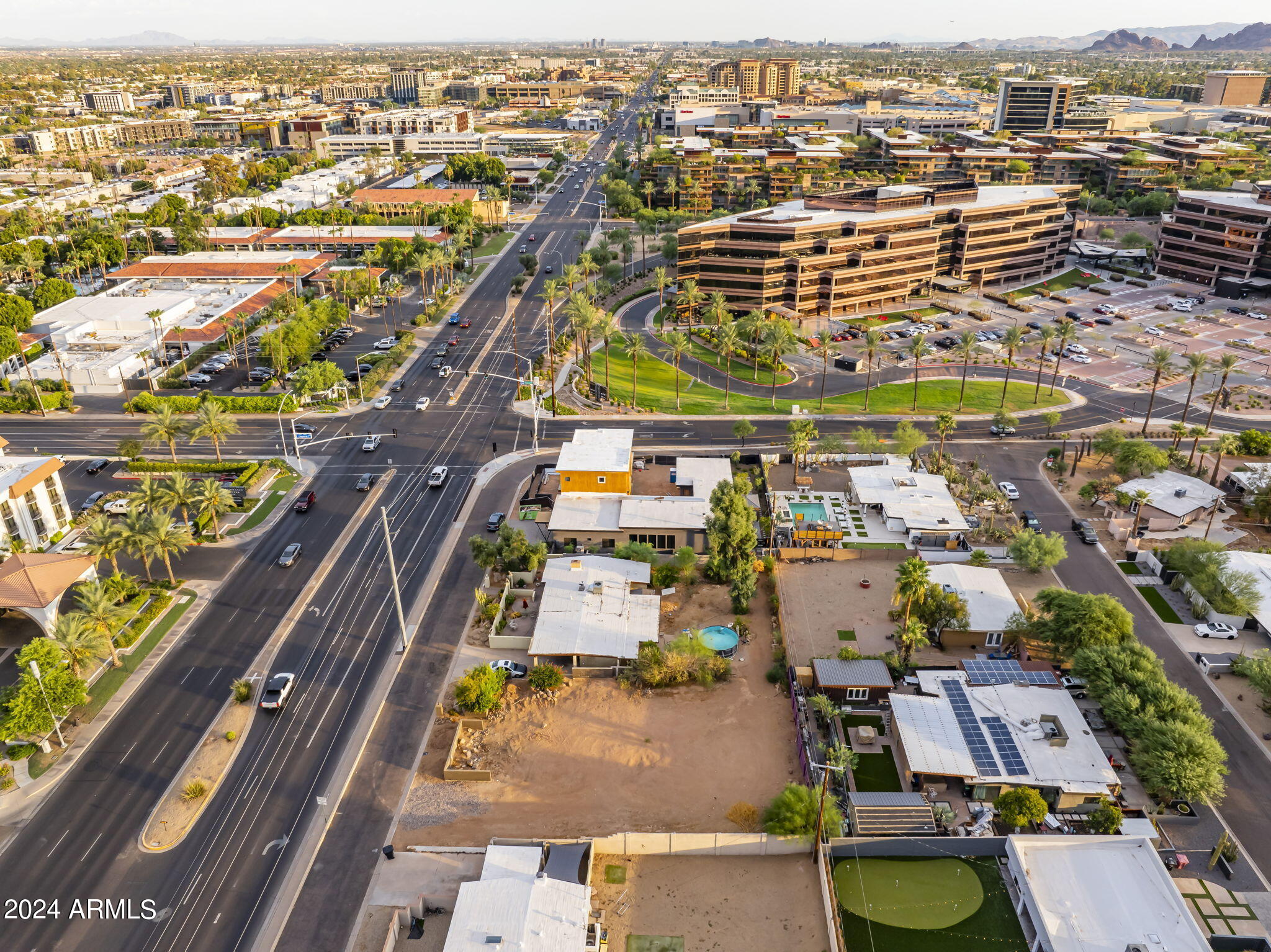 5016 N SCOTTSDALE Road, 84