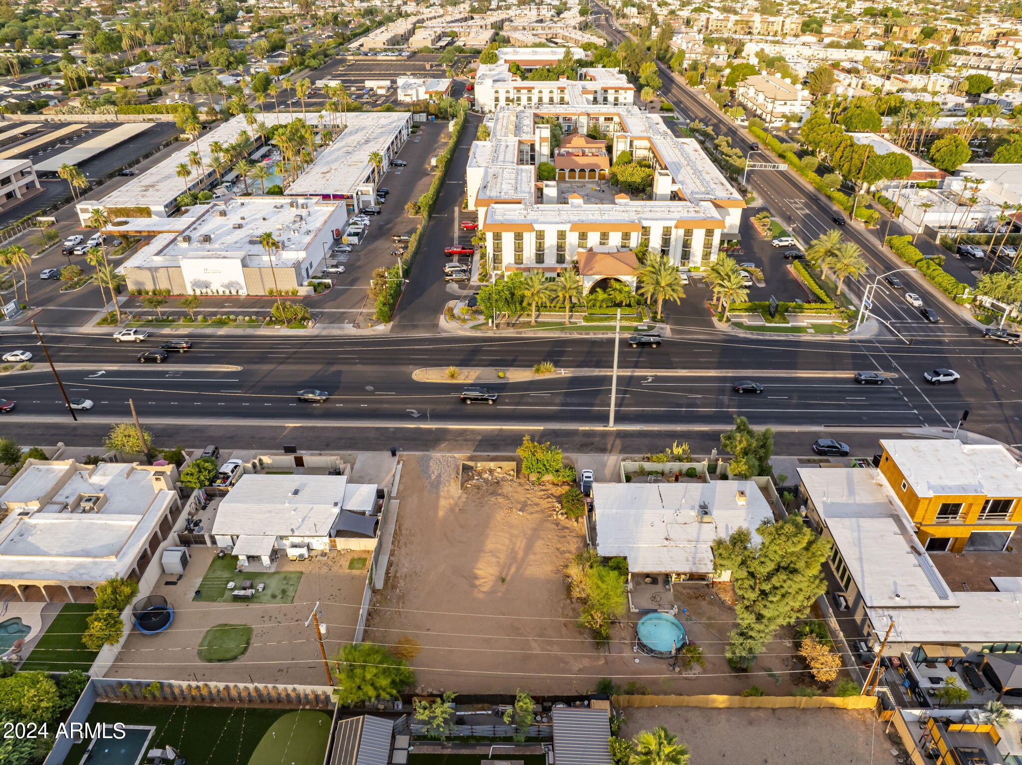 5016 N SCOTTSDALE Road, 84