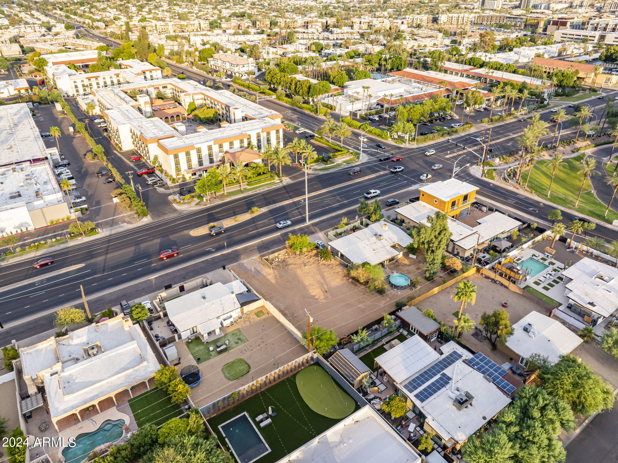 5016 N SCOTTSDALE Road, 84