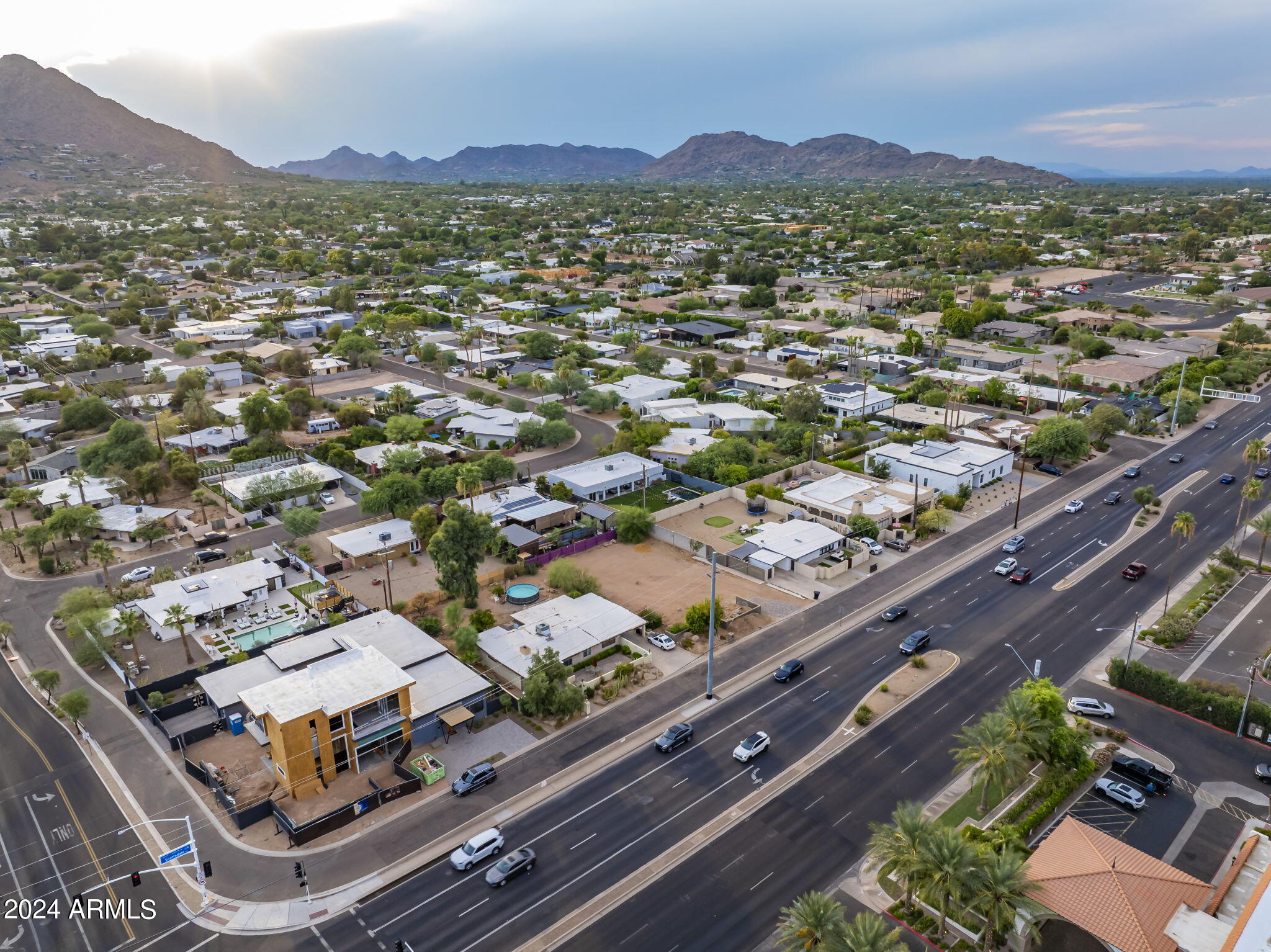 5016 N SCOTTSDALE Road, 84