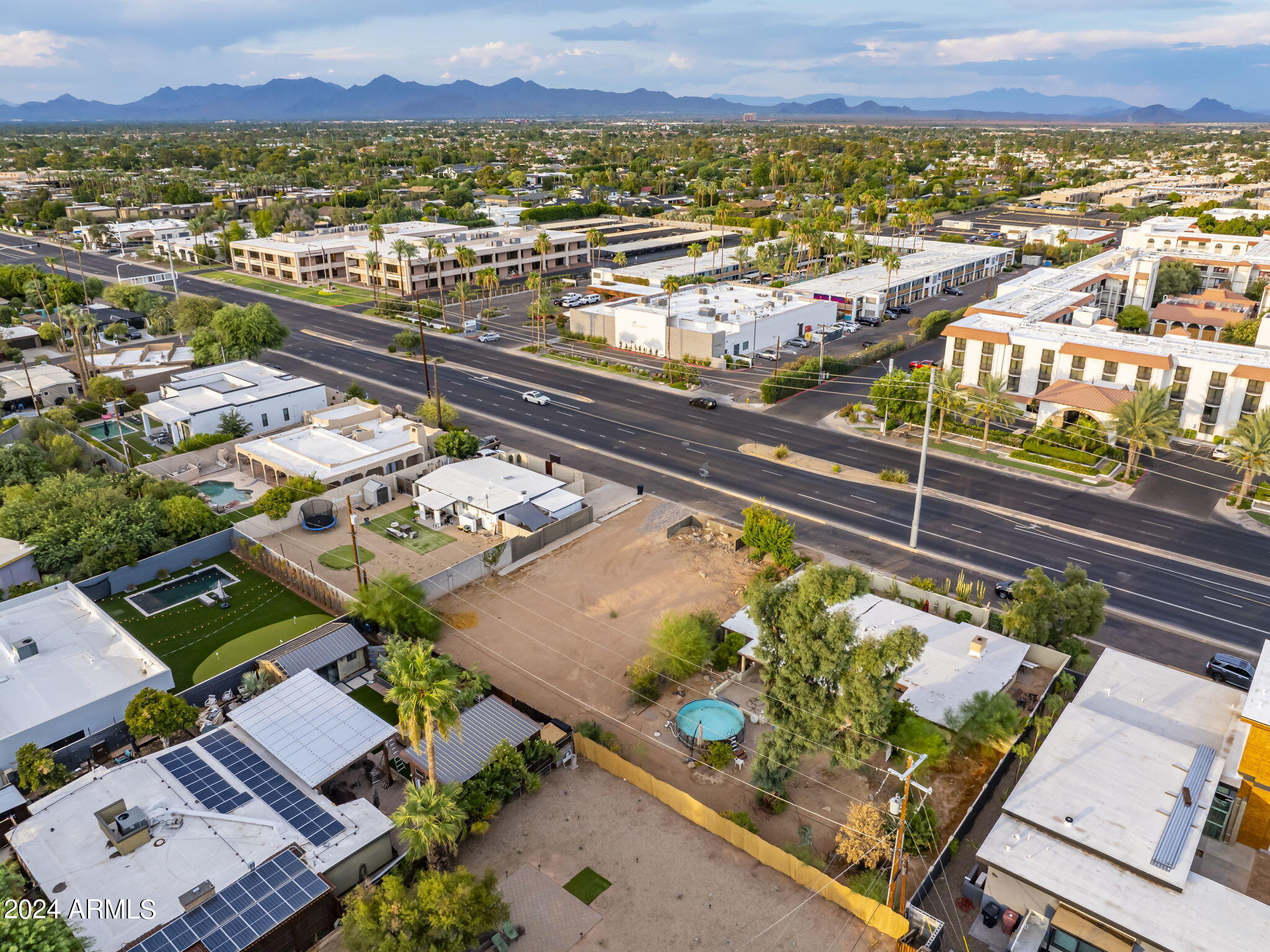 5016 N SCOTTSDALE Road, 84