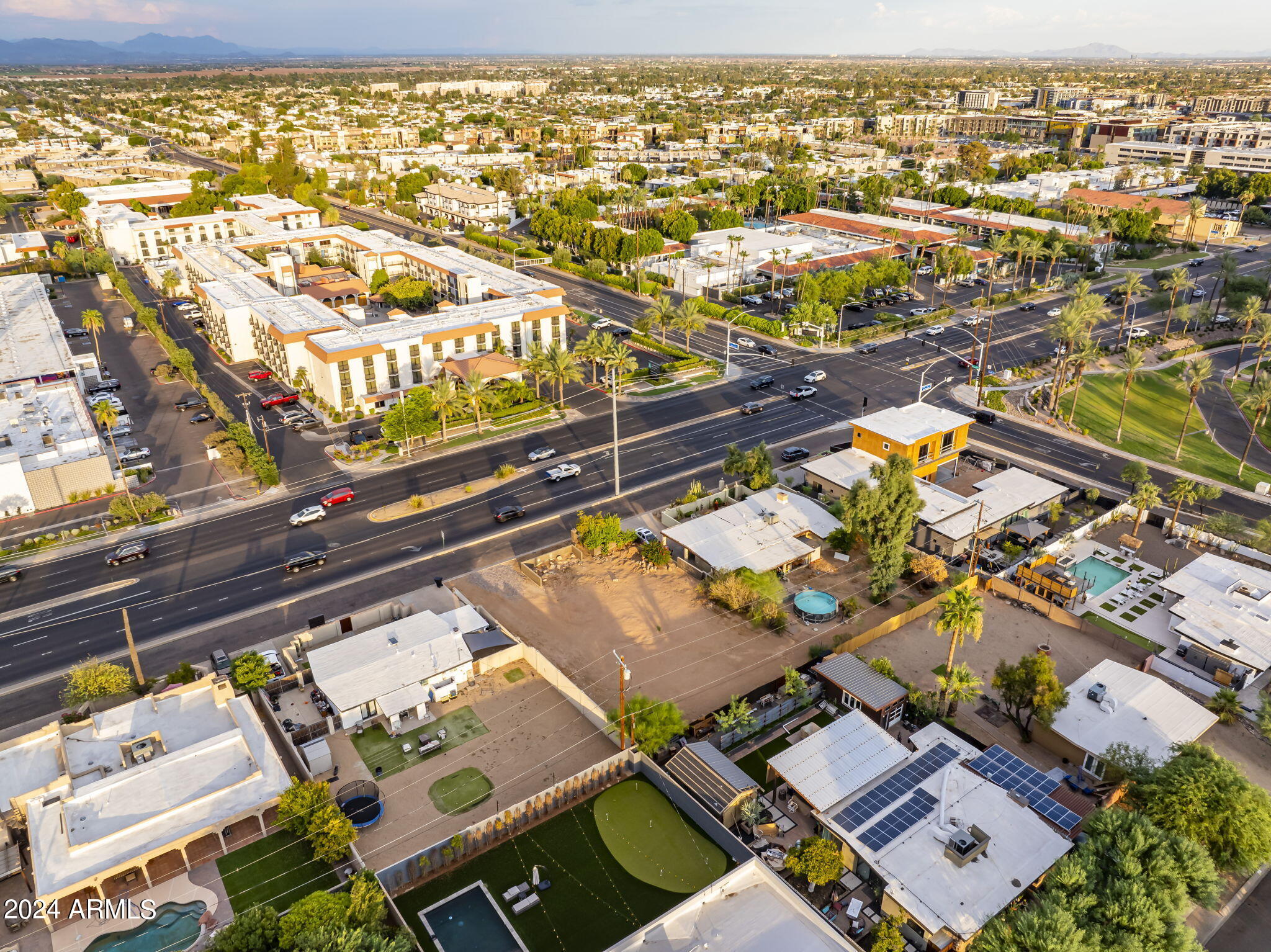 5016 N SCOTTSDALE Road, 84