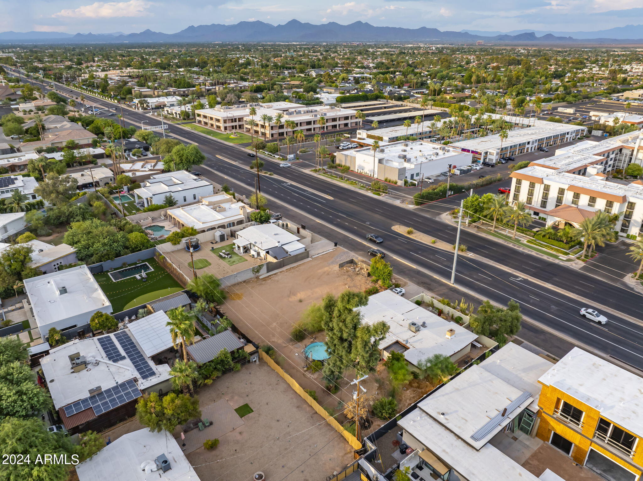 5016 N SCOTTSDALE Road, 84