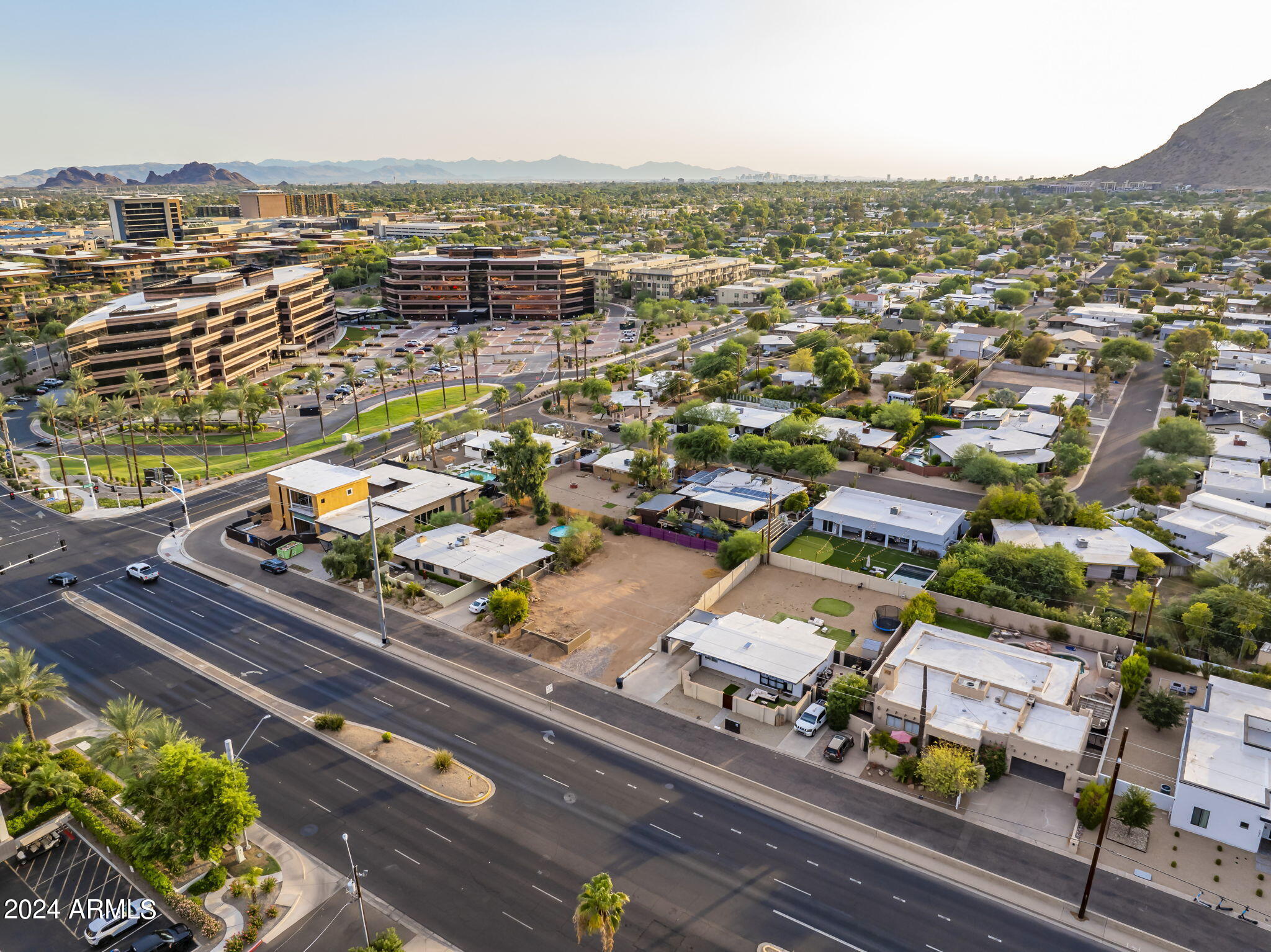 5016 N SCOTTSDALE Road, 84