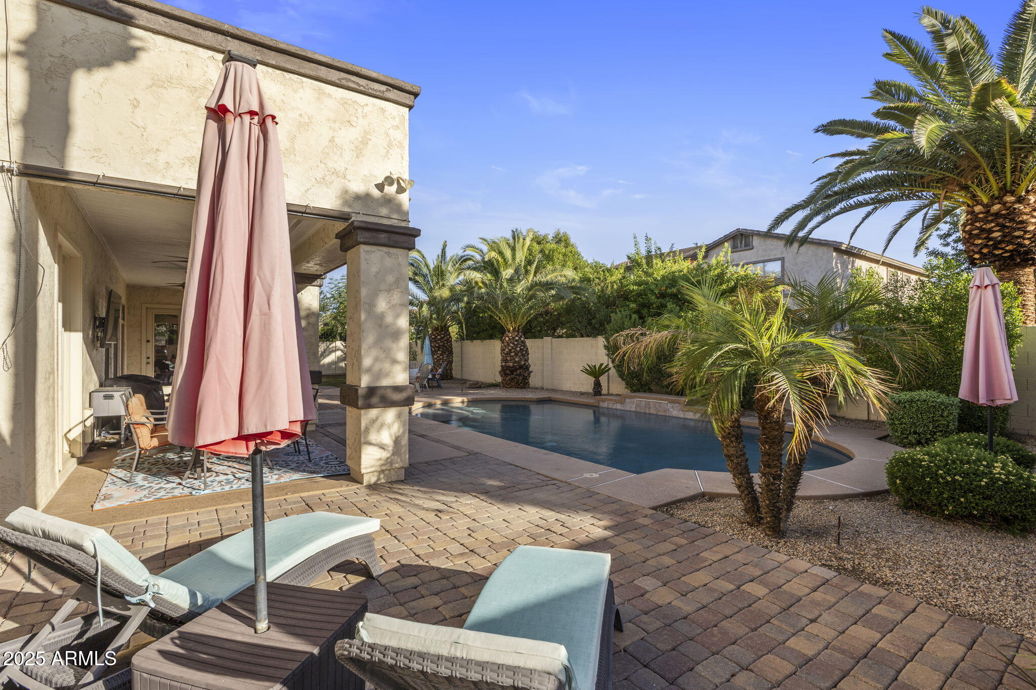 18635 E PINE BARRENS Avenue