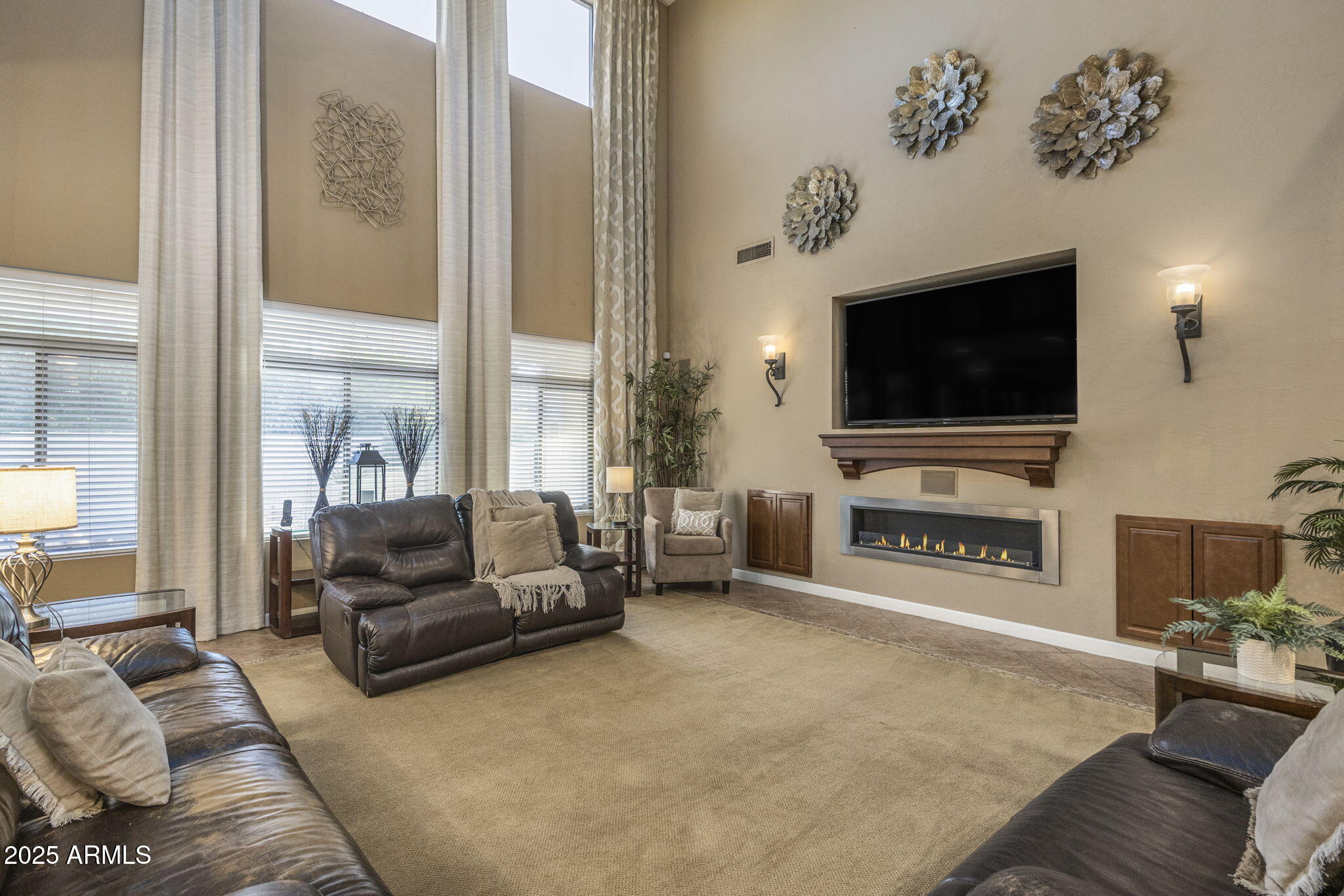 18635 E PINE BARRENS Avenue