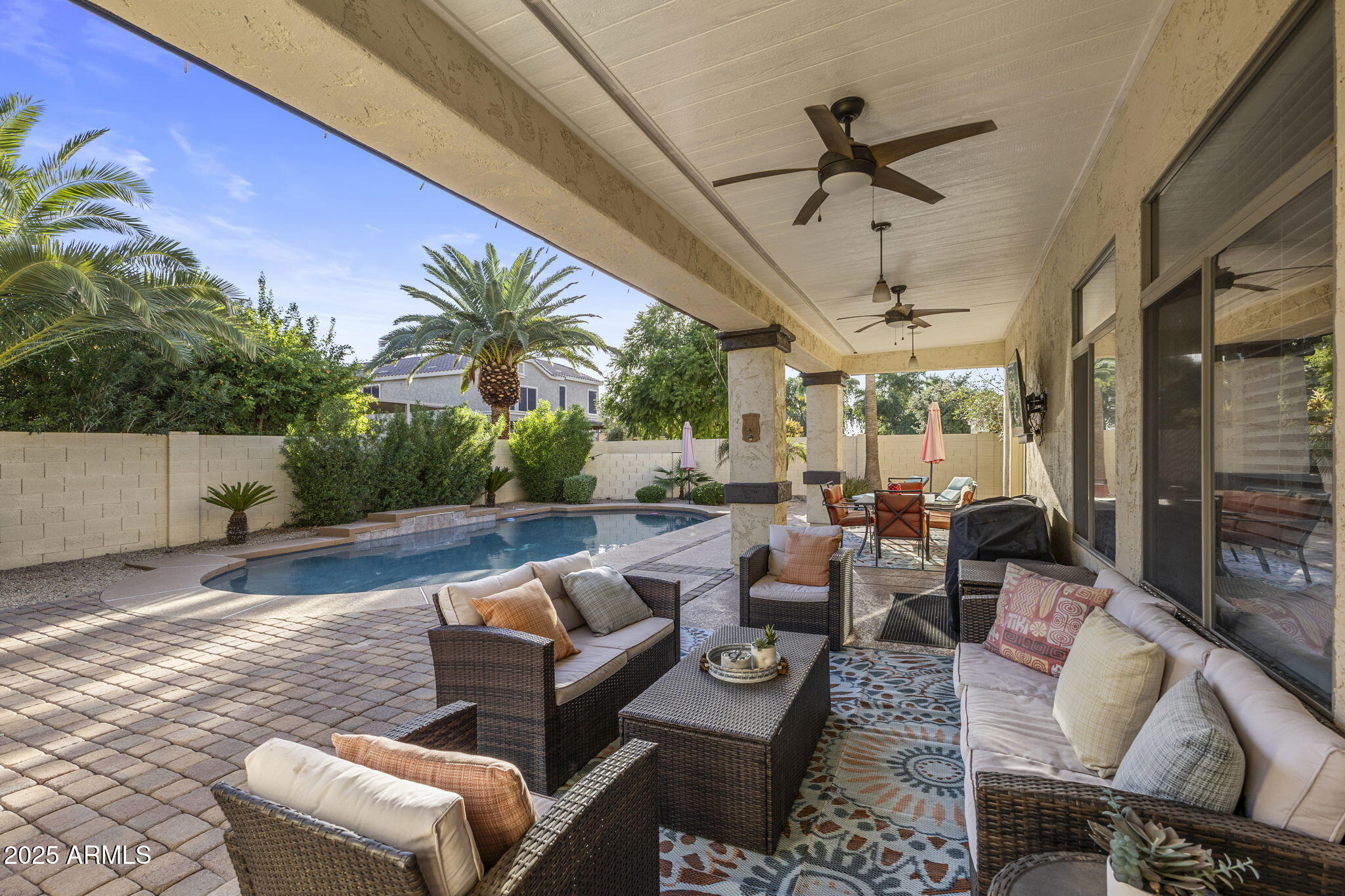 18635 E PINE BARRENS Avenue