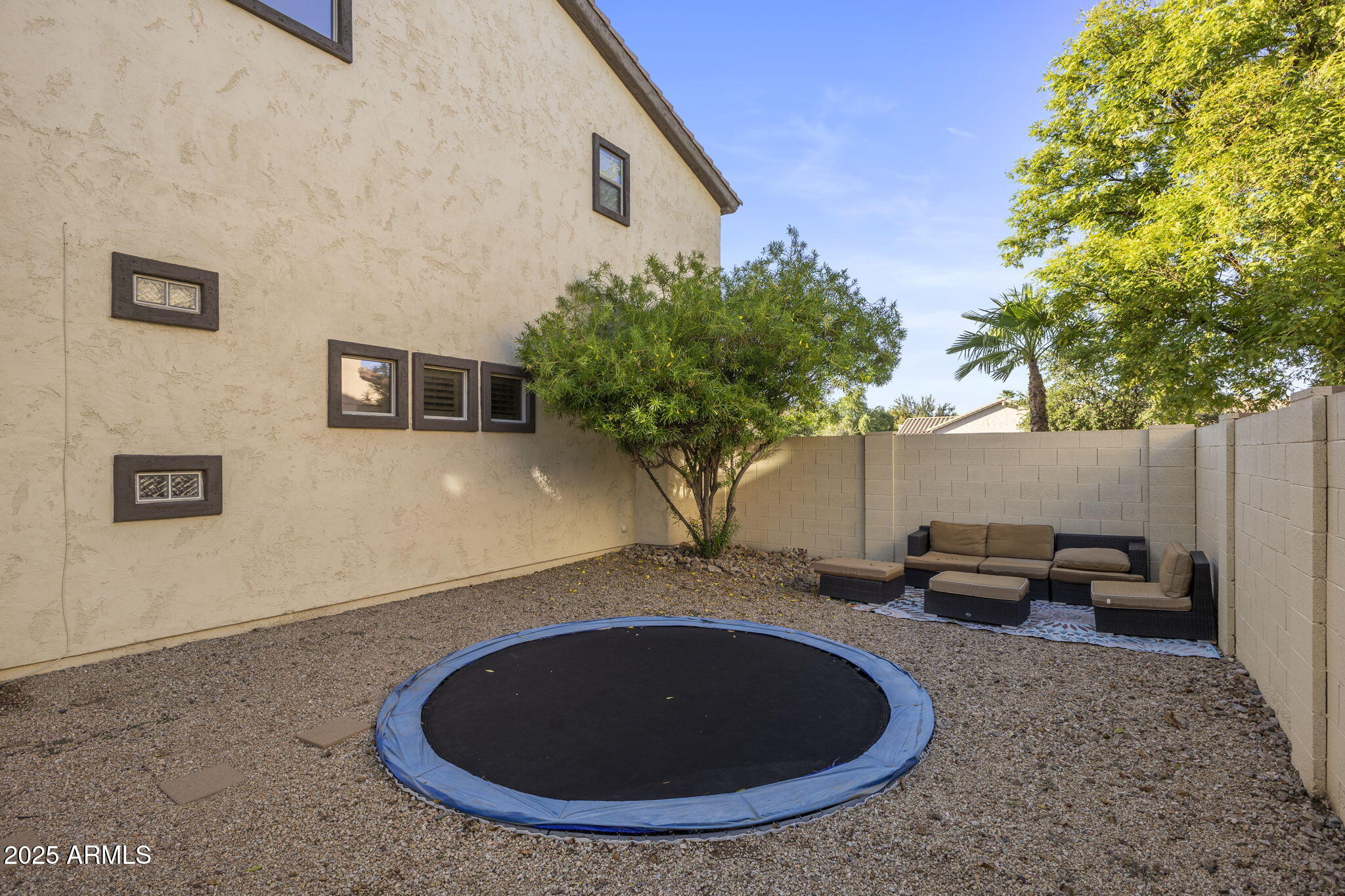 18635 E PINE BARRENS Avenue