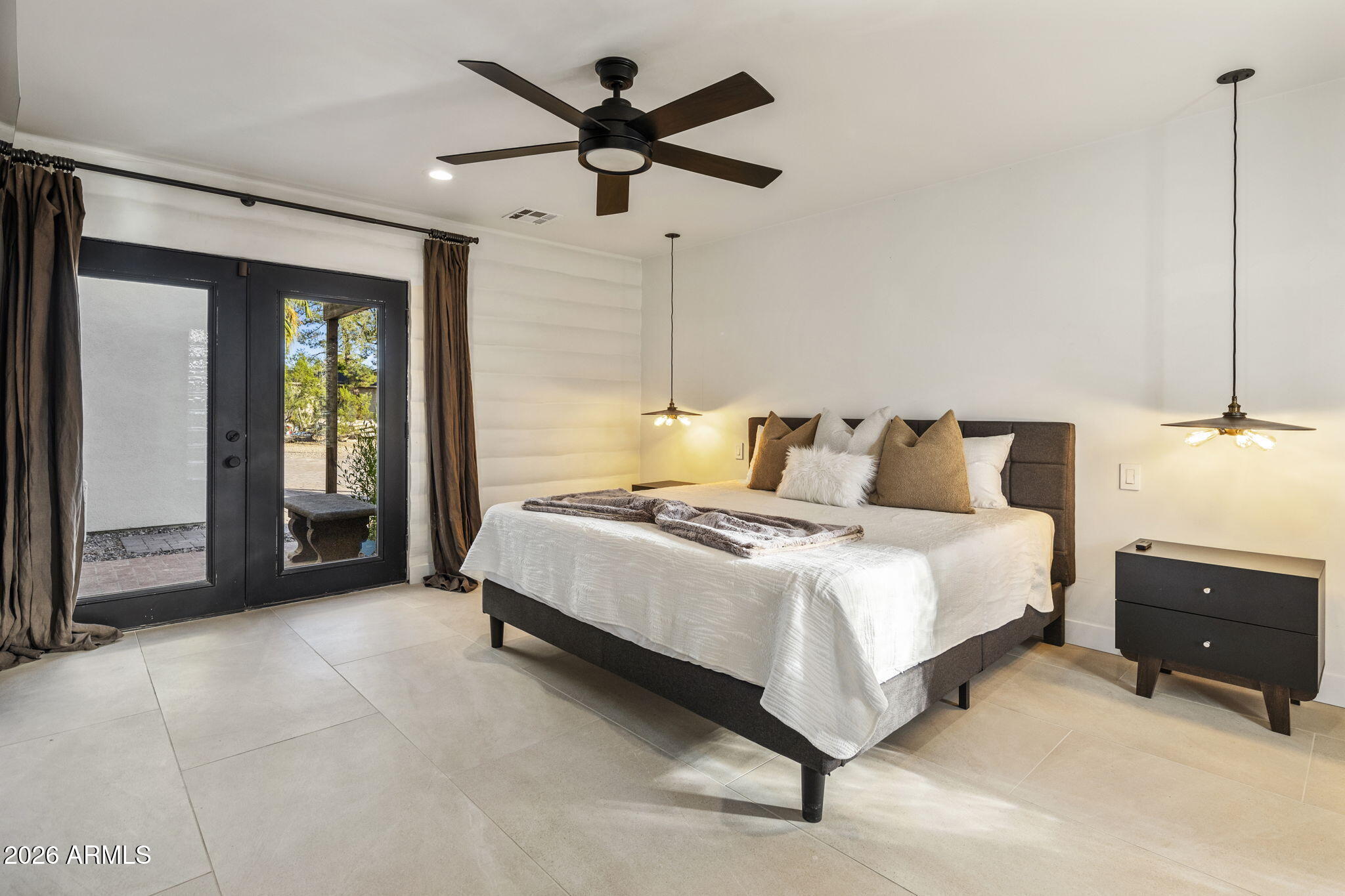 6250 E CHARTER OAK Road