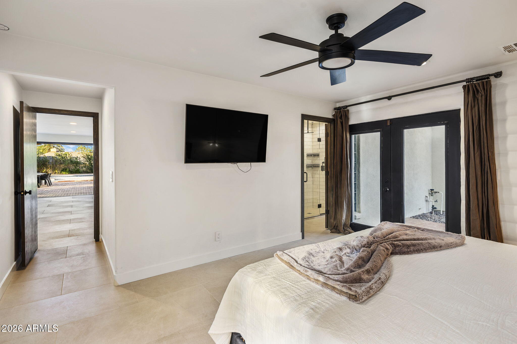 6250 E CHARTER OAK Road