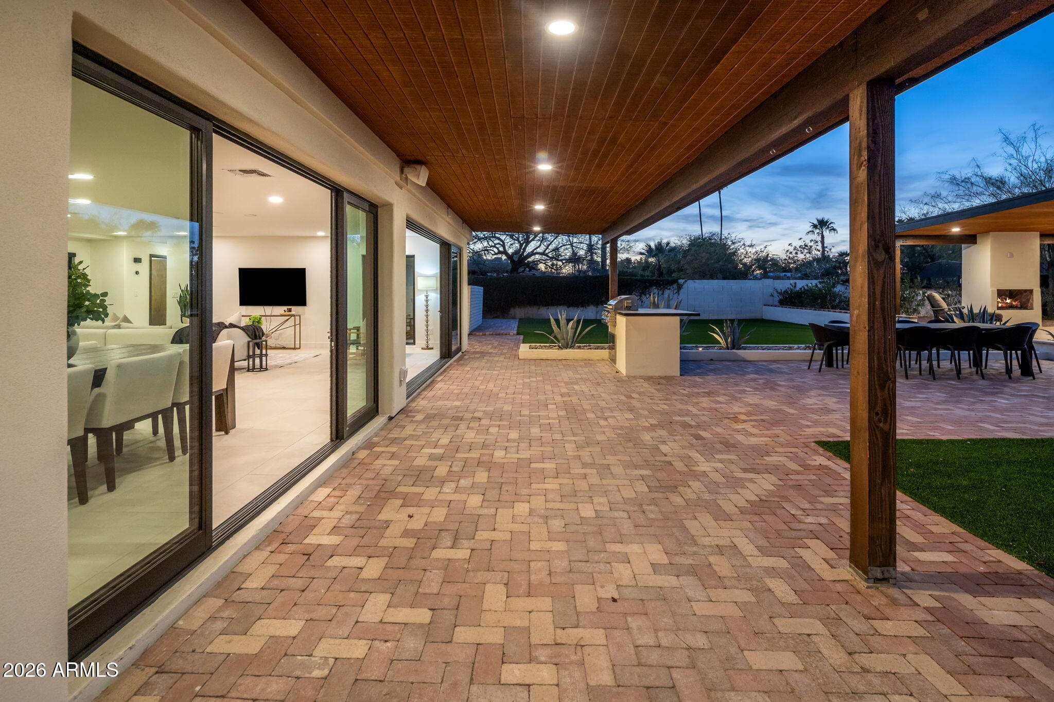 6250 E CHARTER OAK Road