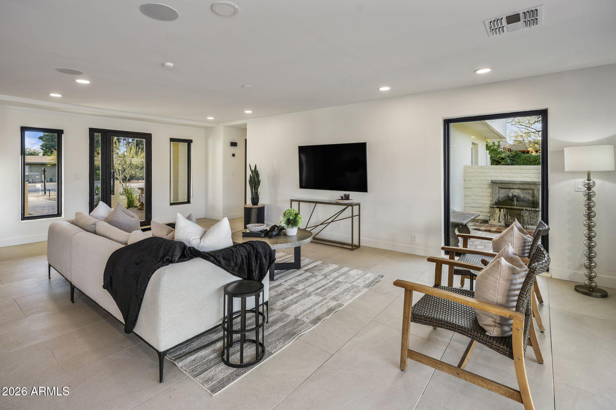 6250 E CHARTER OAK Road