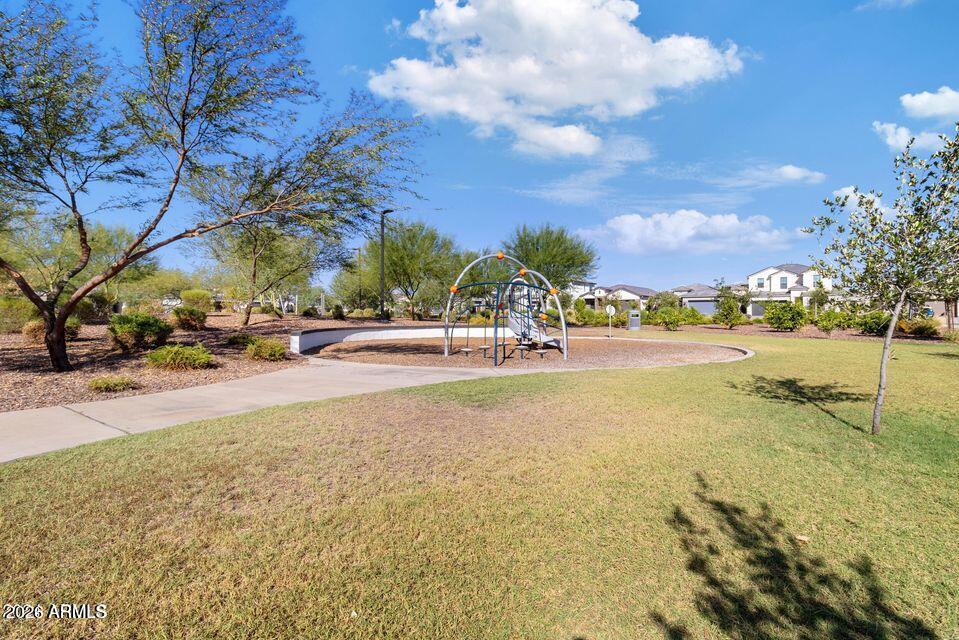 5122 E VILLAGE Drive