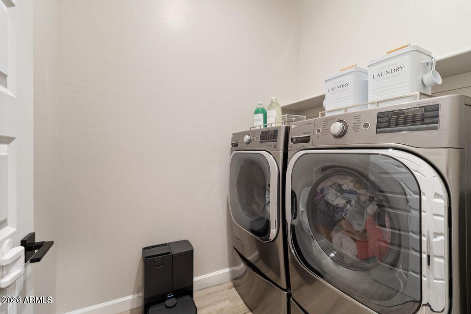 5122 E VILLAGE Drive