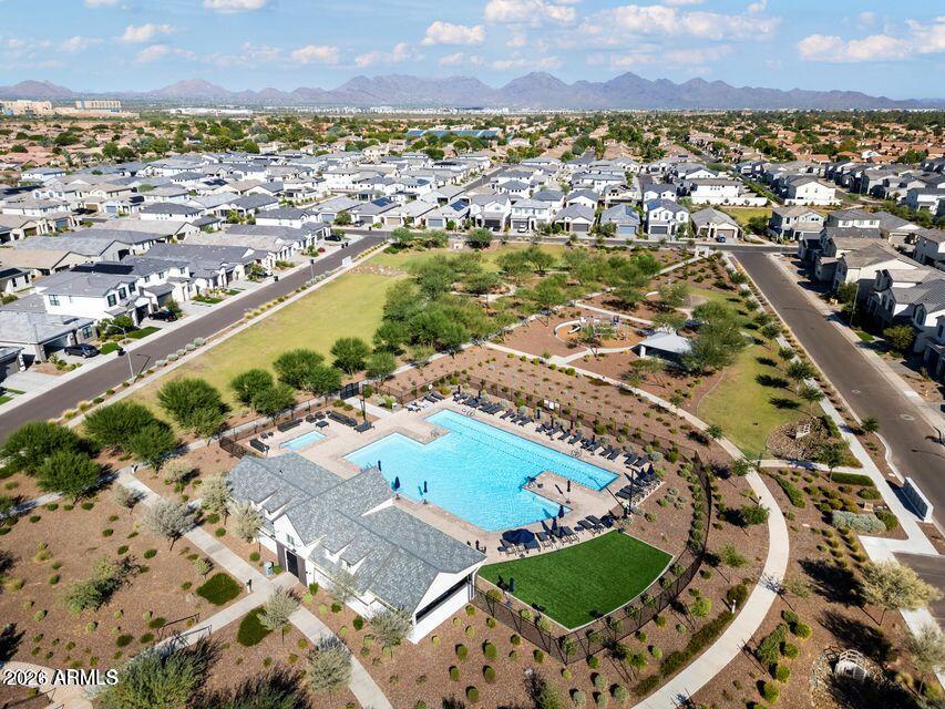 5122 E VILLAGE Drive