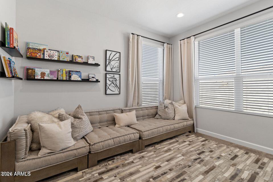 5122 E VILLAGE Drive