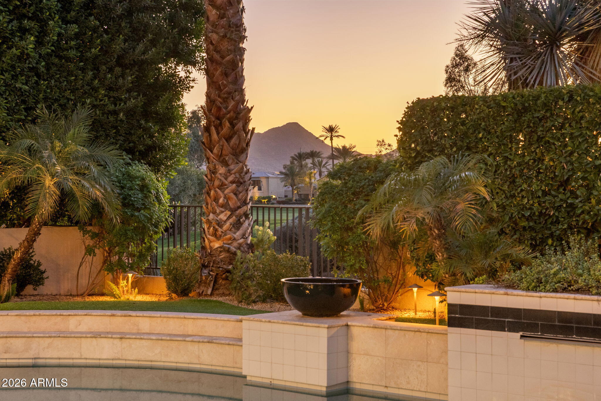 7425 E GAINEY RANCH Road 1