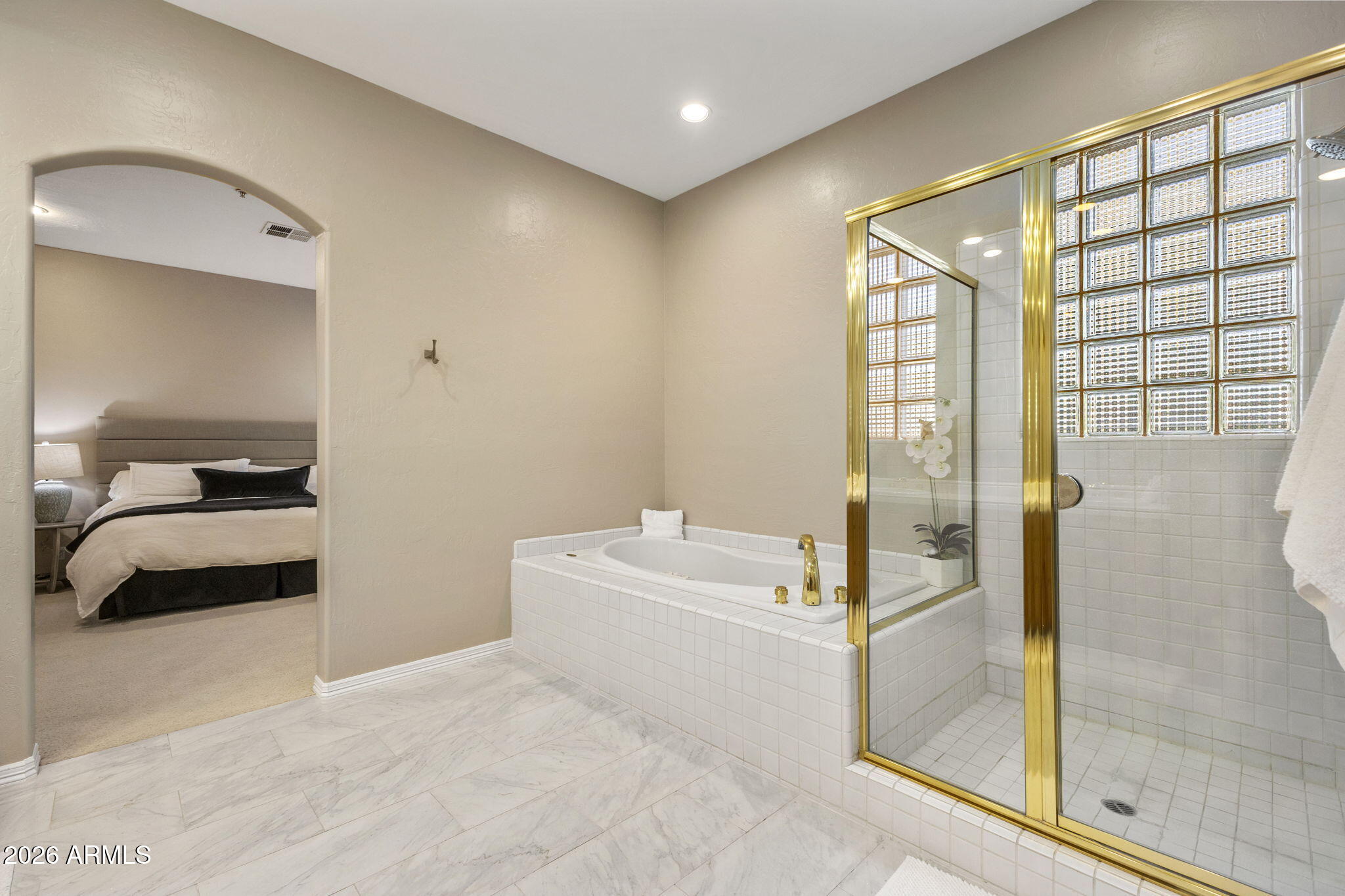 7425 E GAINEY RANCH Road 1