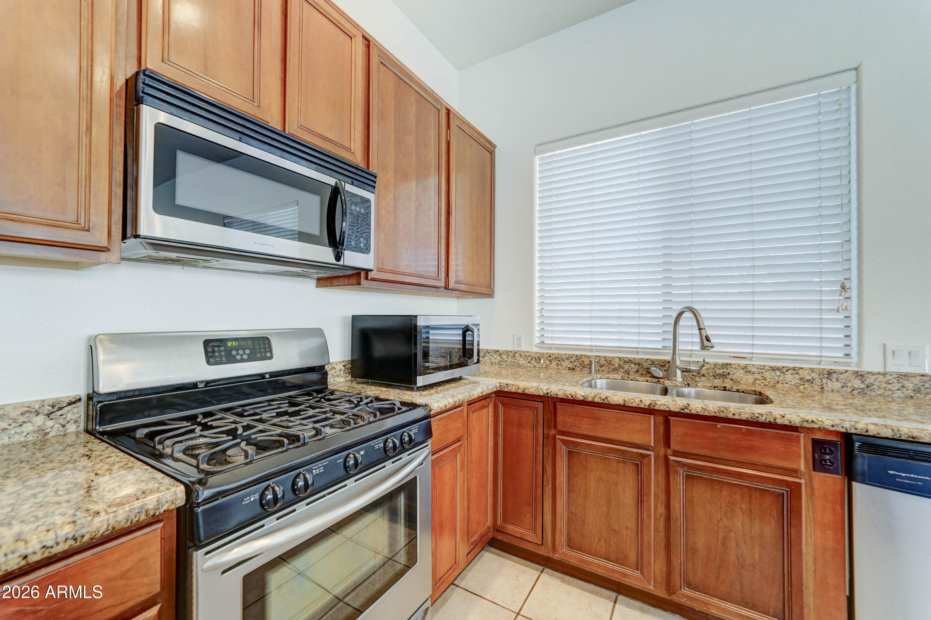 9022 E HOBART Street