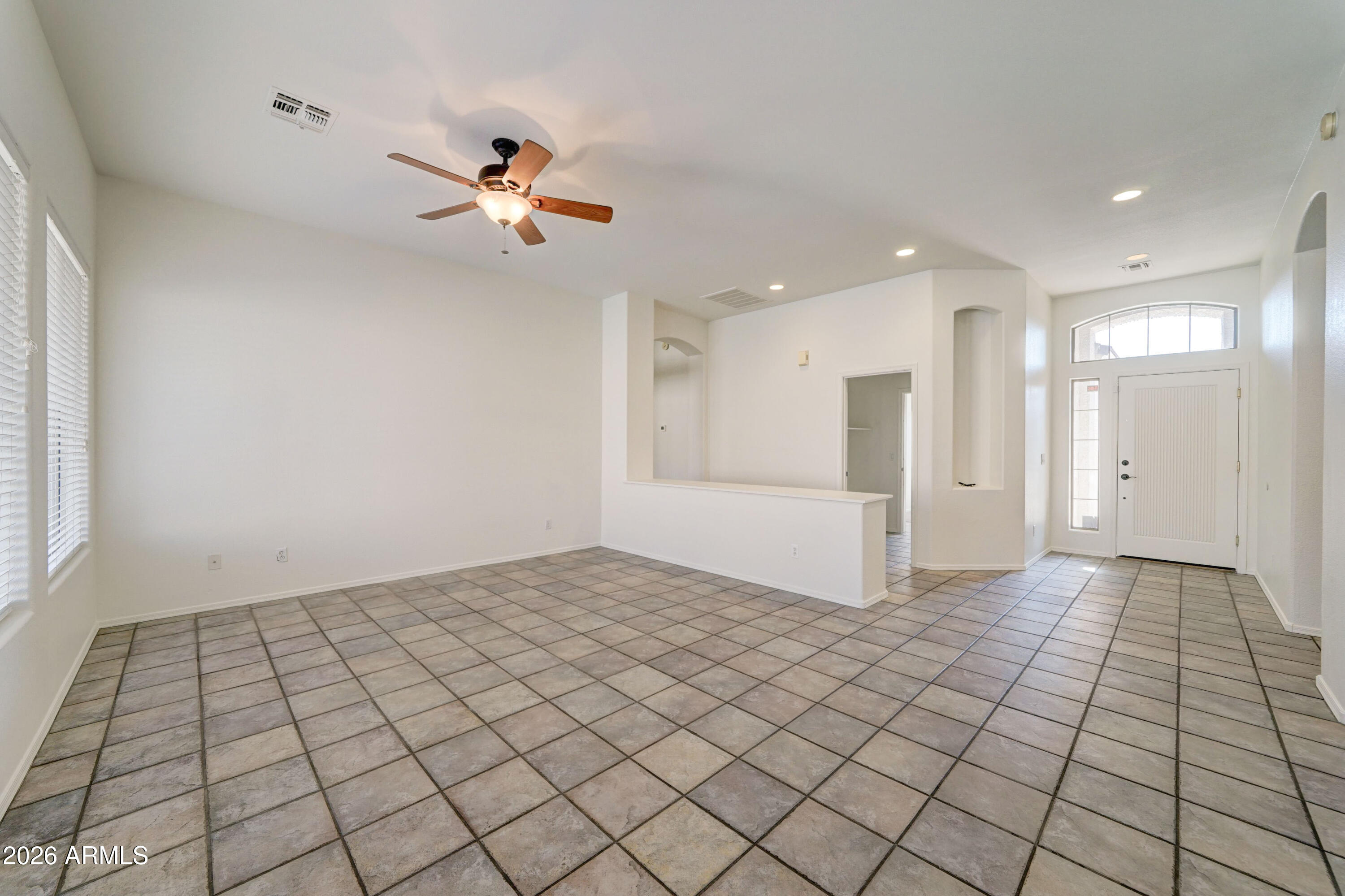 9022 E HOBART Street