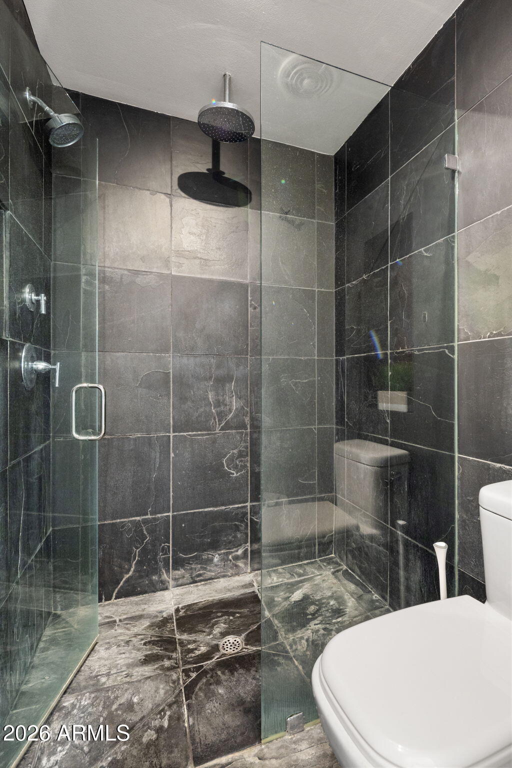 1677 E MARYLAND Avenue