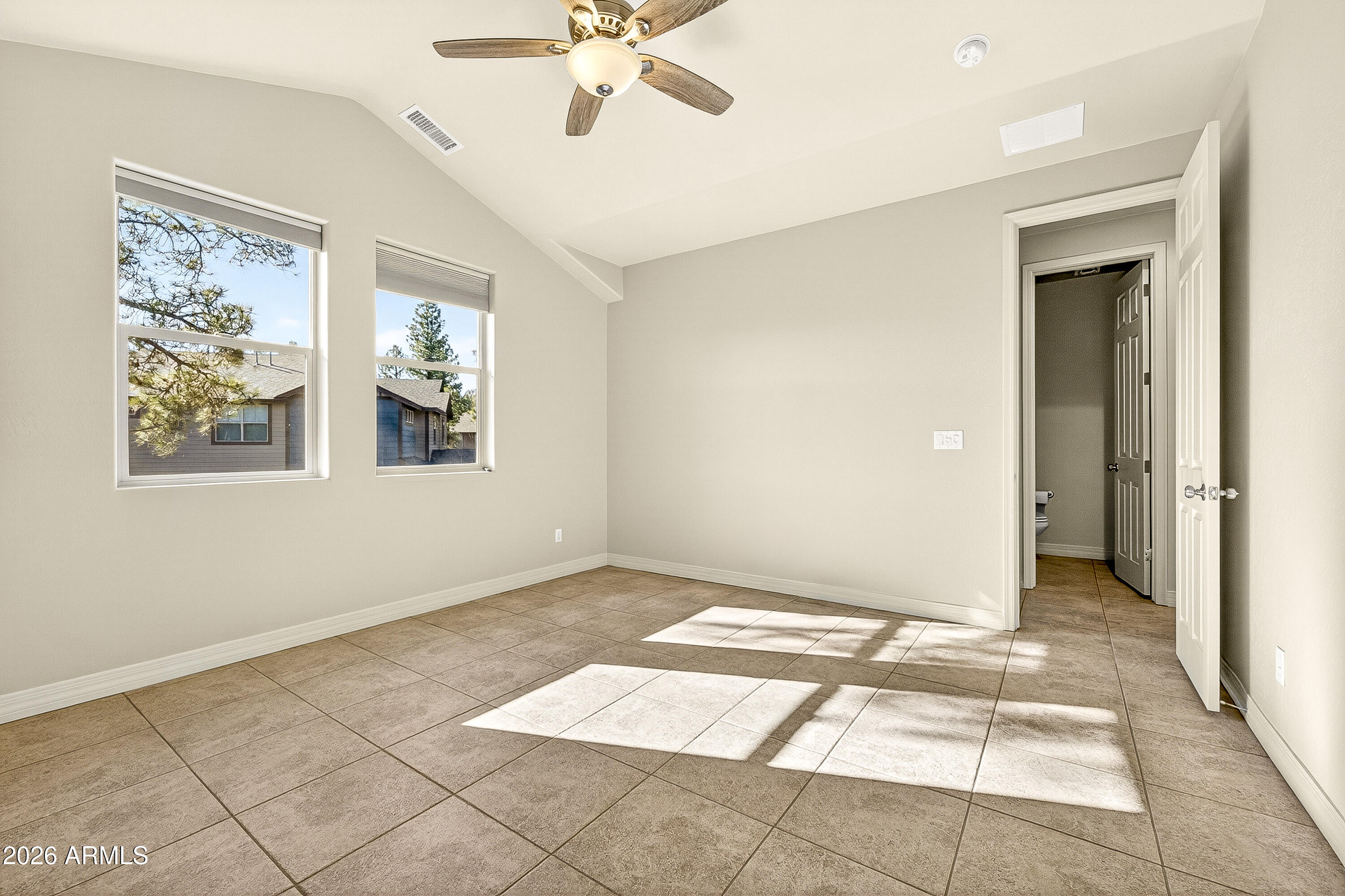 2932 S PRESIDIO DE CALABASAS