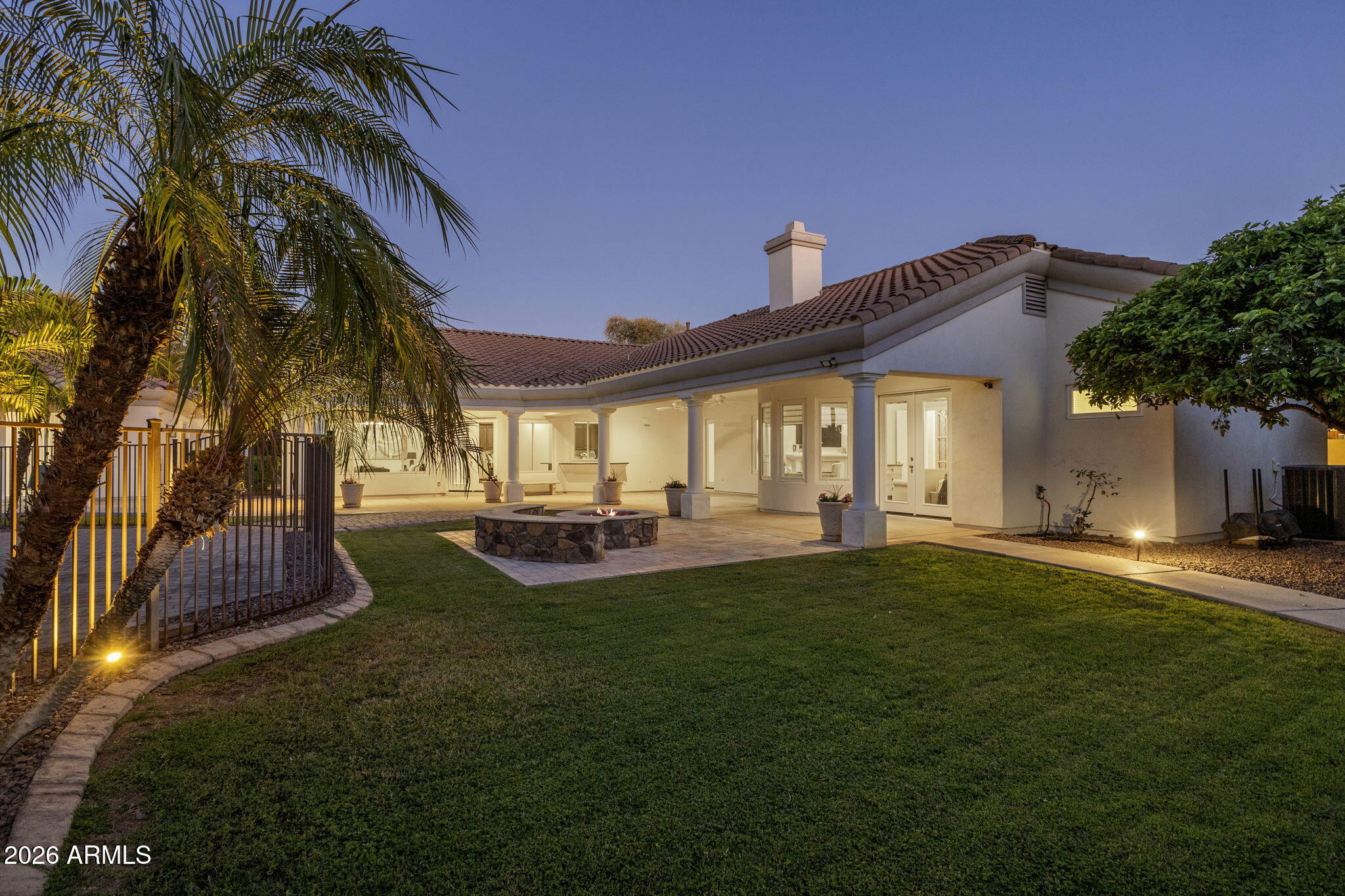 3638 E TREMAINE Court