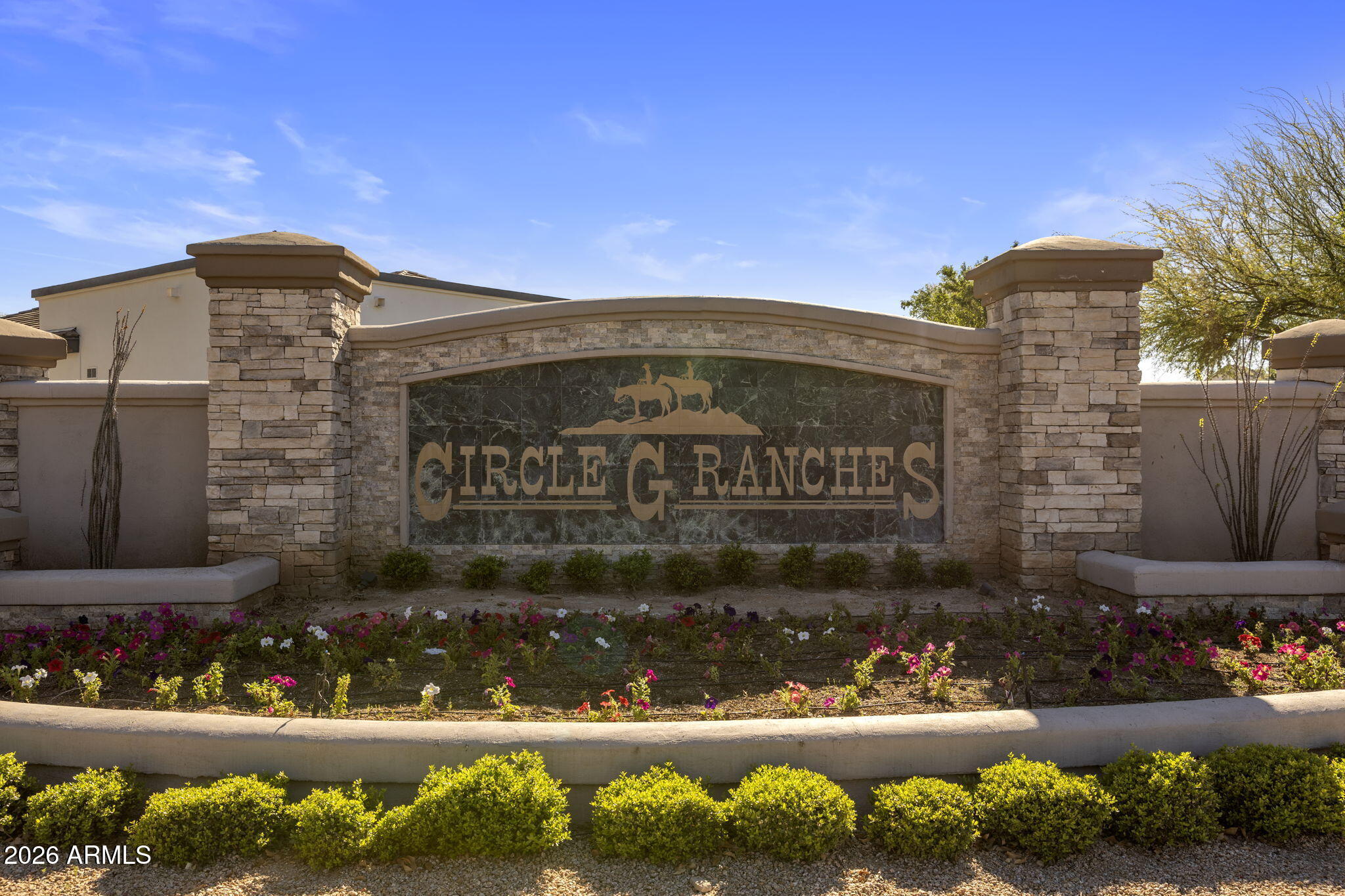 3638 E TREMAINE Court