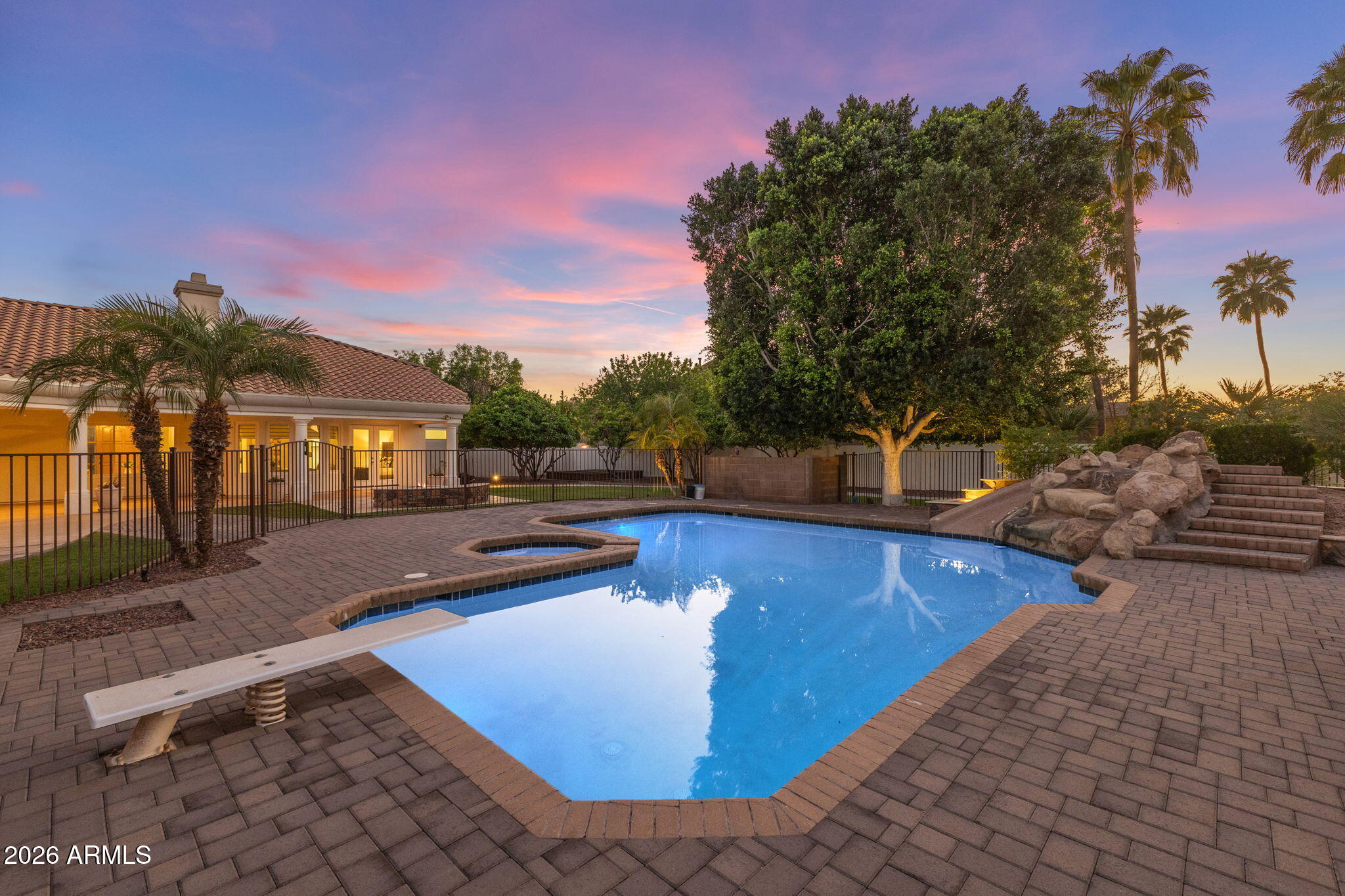 3638 E TREMAINE Court