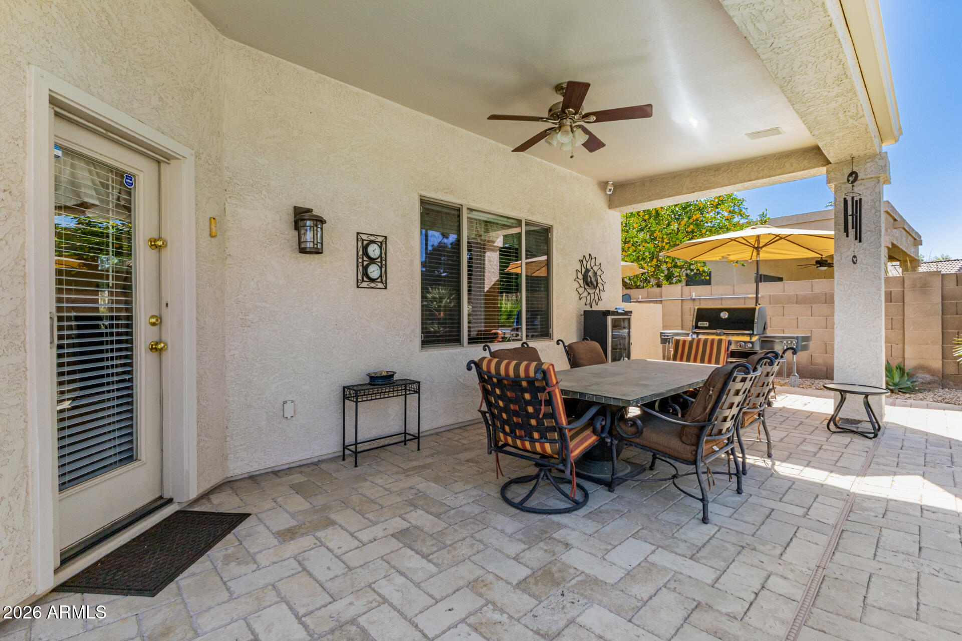 1272 W LYNX Way