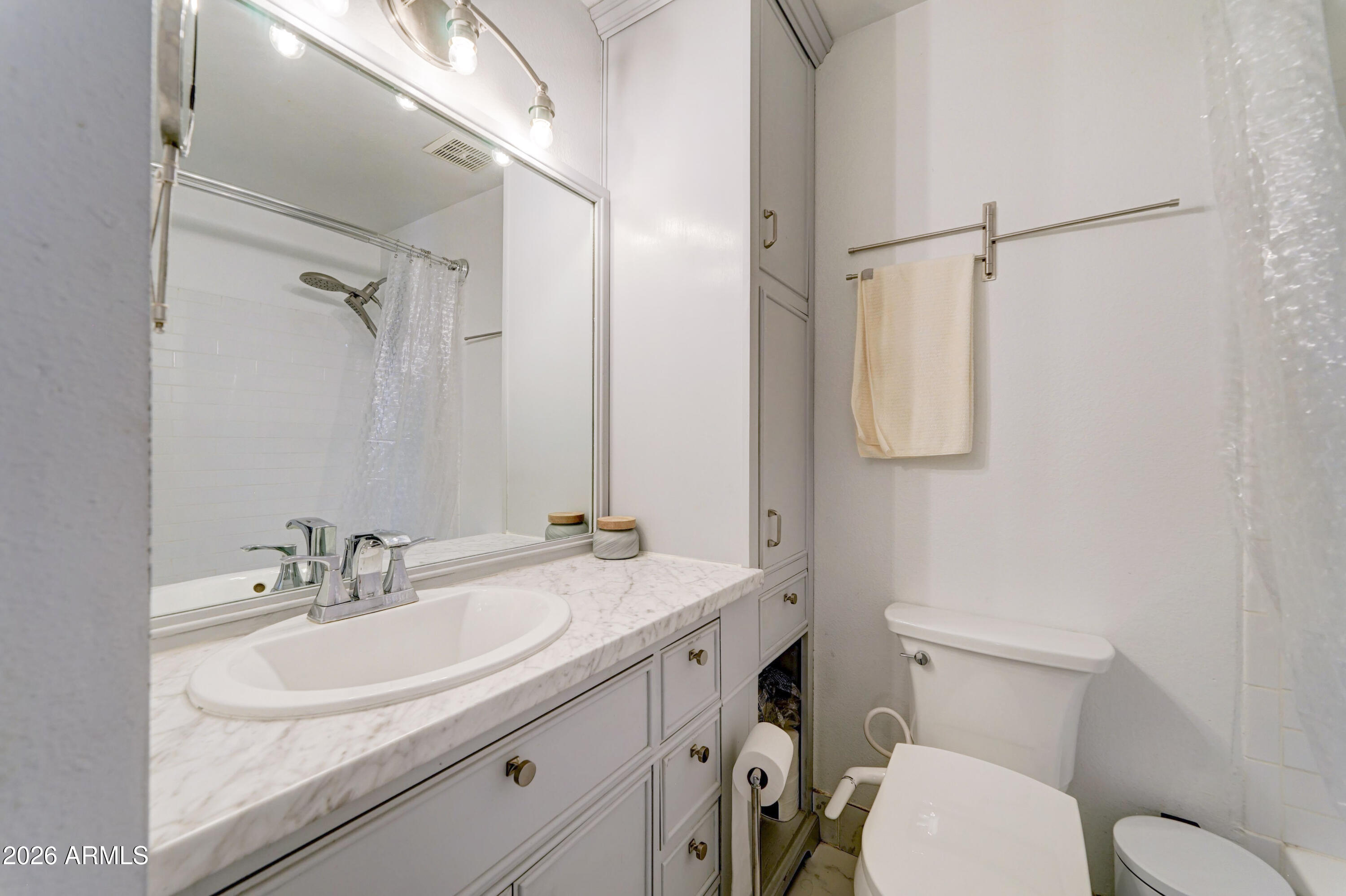 8055 E THOMAS Road D102