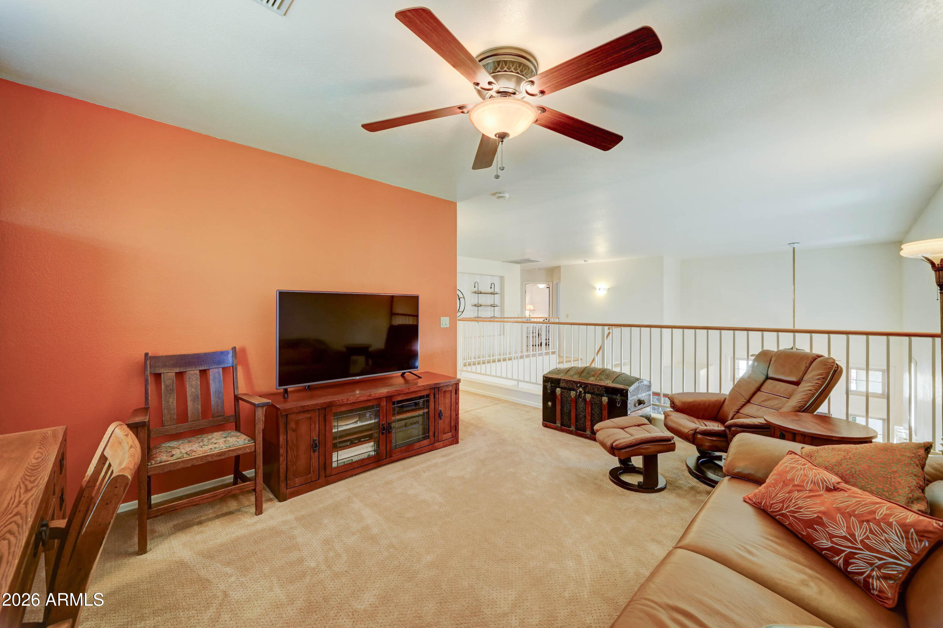 4427 E MOUNTAIN VISTA Drive