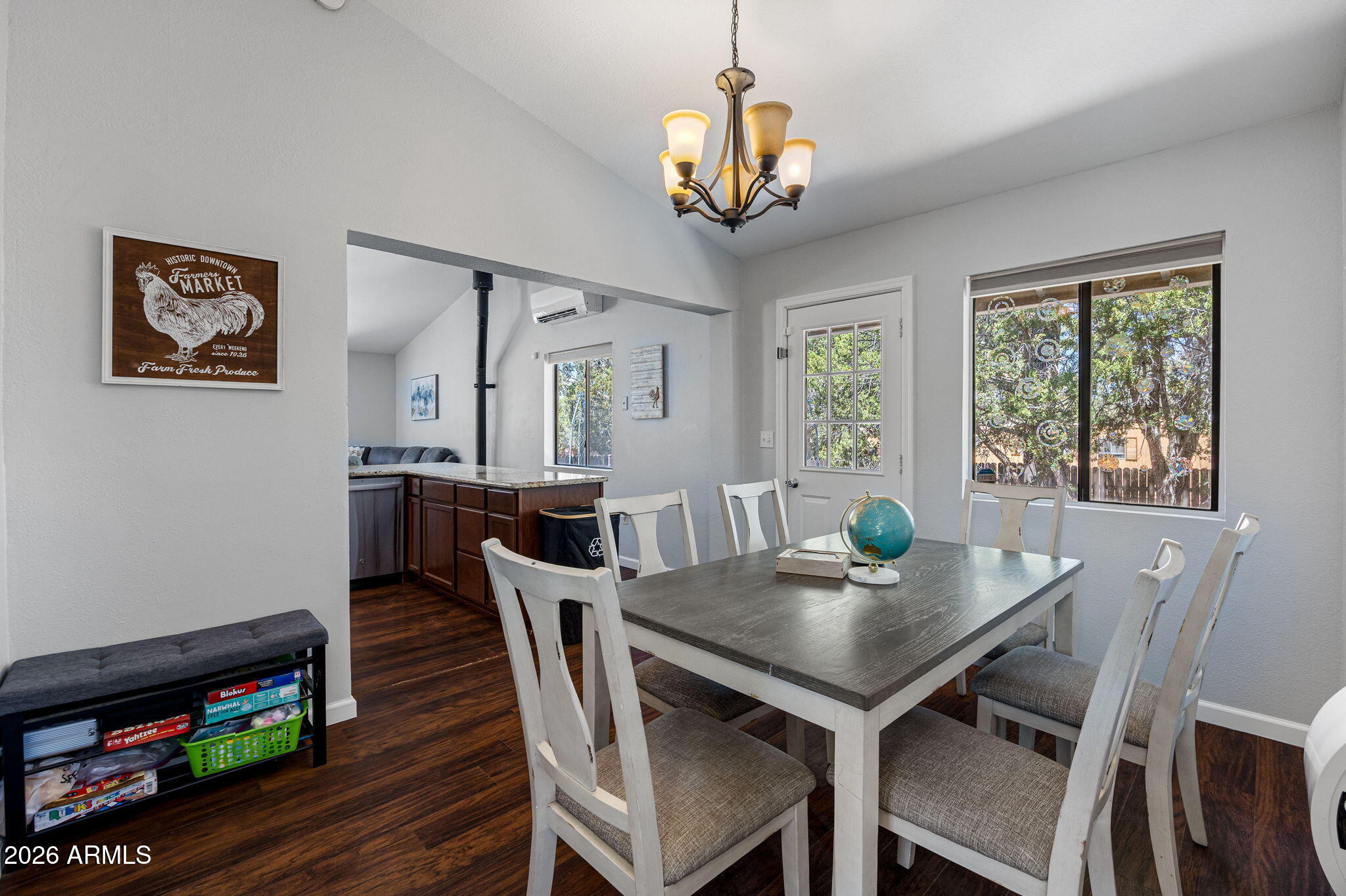 1087 RIM VIEW Drive