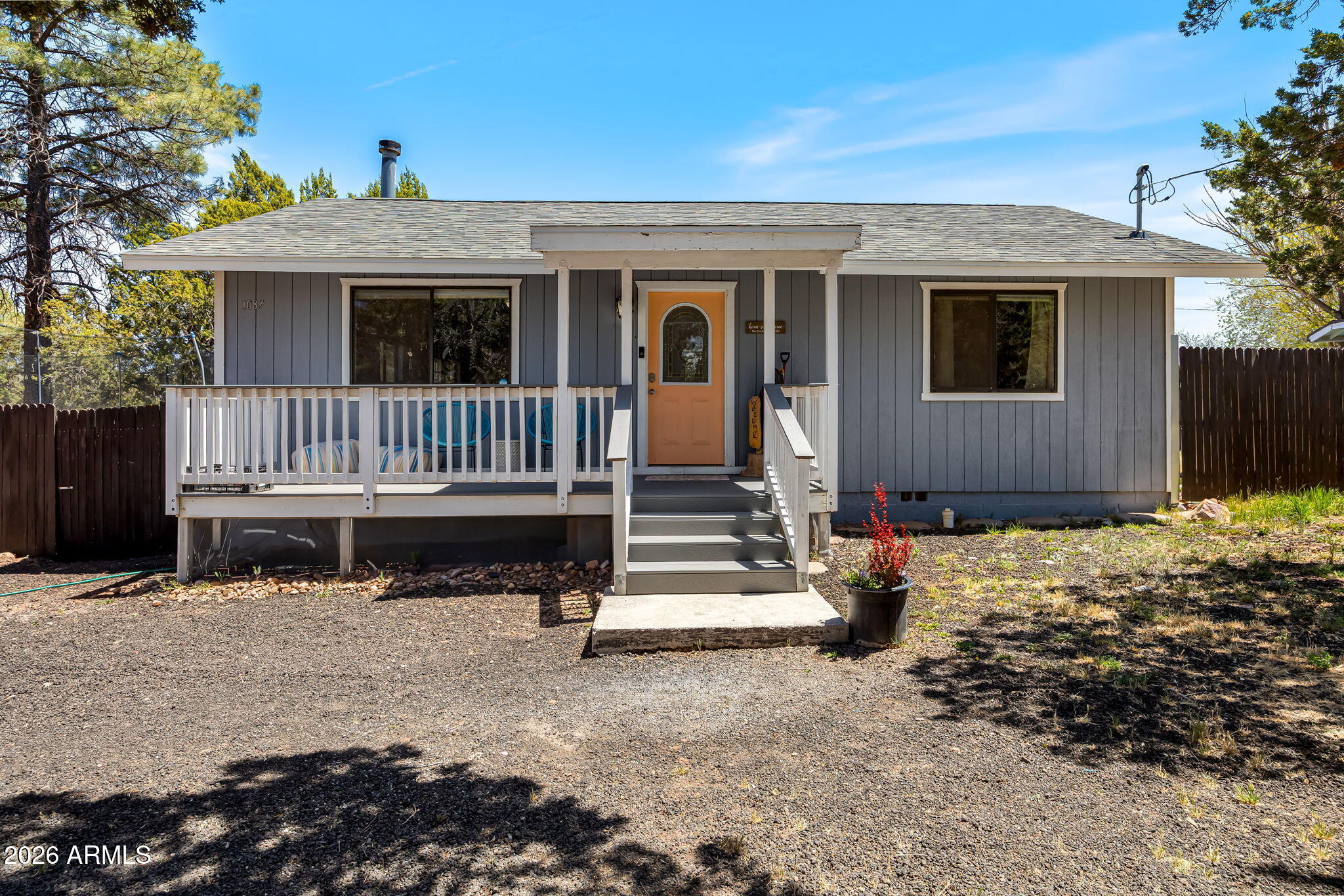 1087 RIM VIEW Drive
