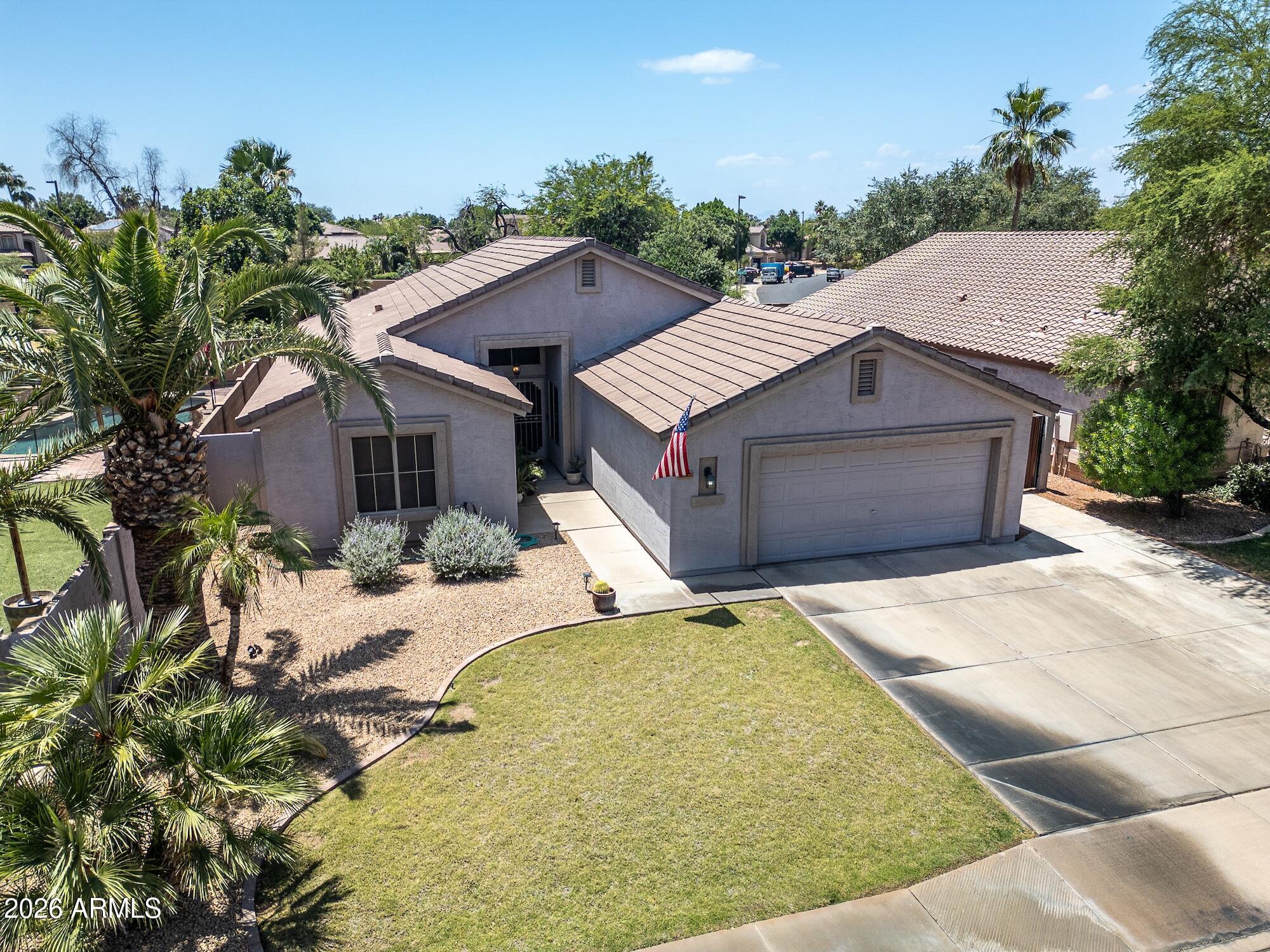 1097 W PAGE Avenue