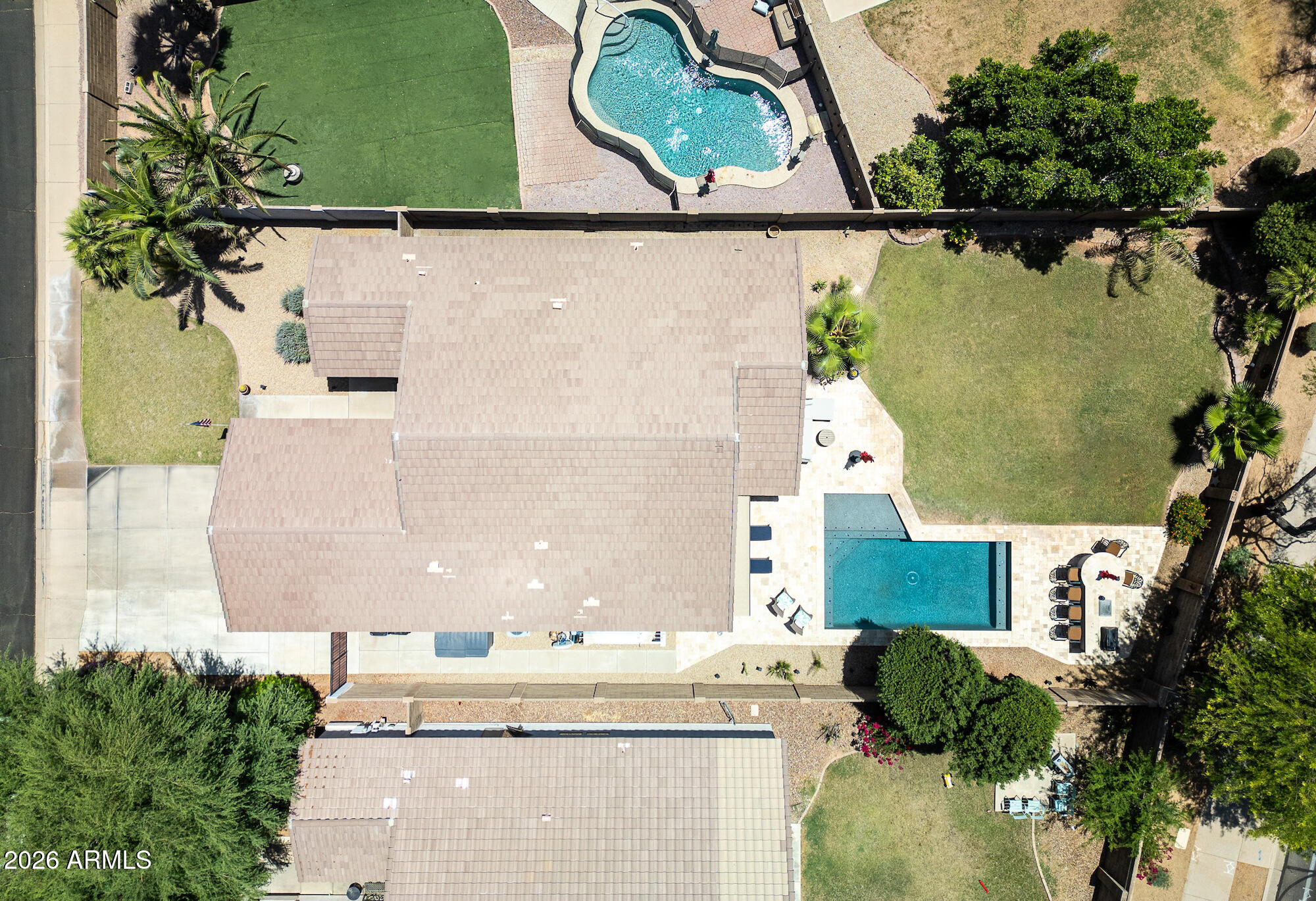 1097 W PAGE Avenue