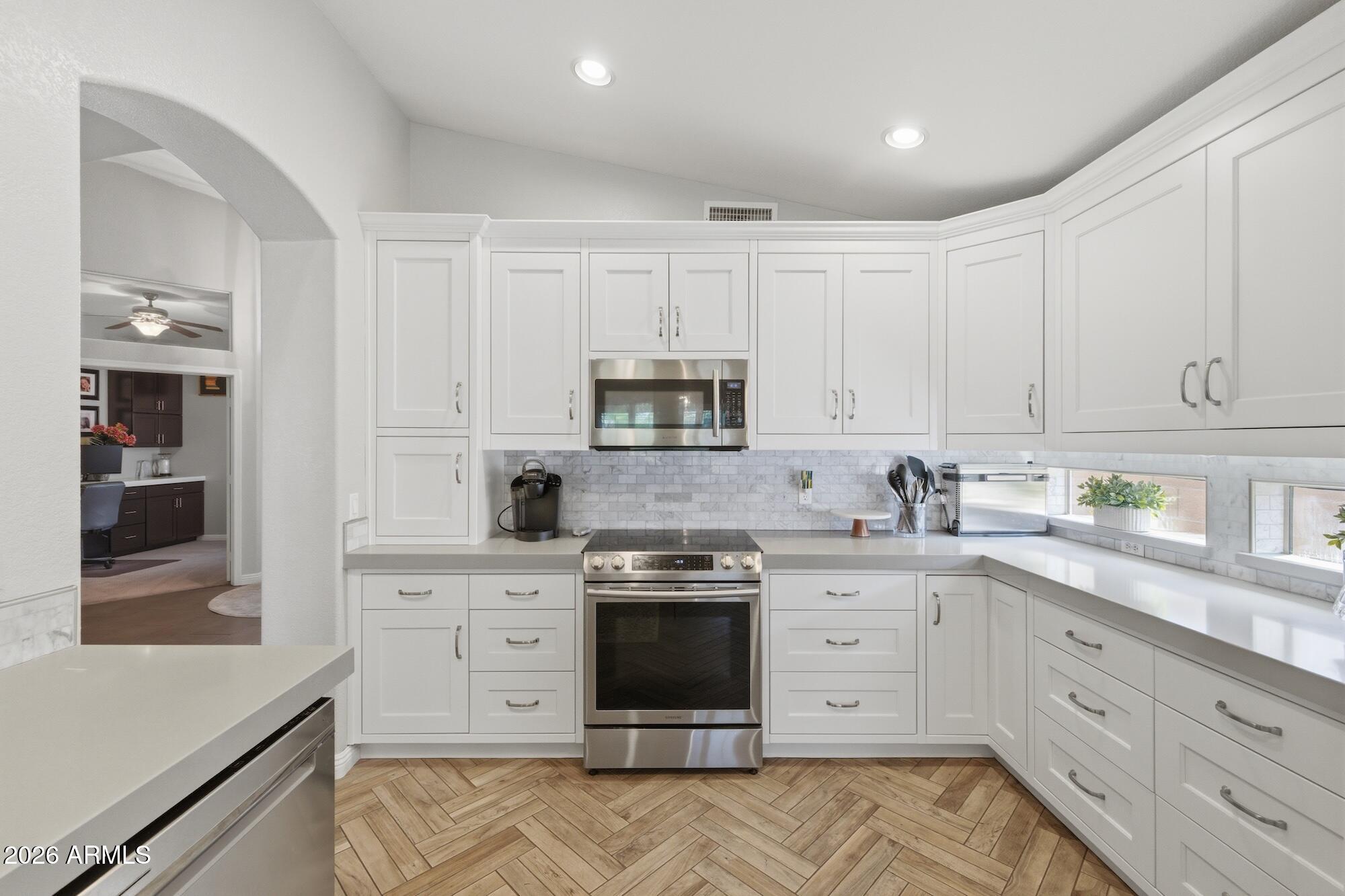 1097 W PAGE Avenue
