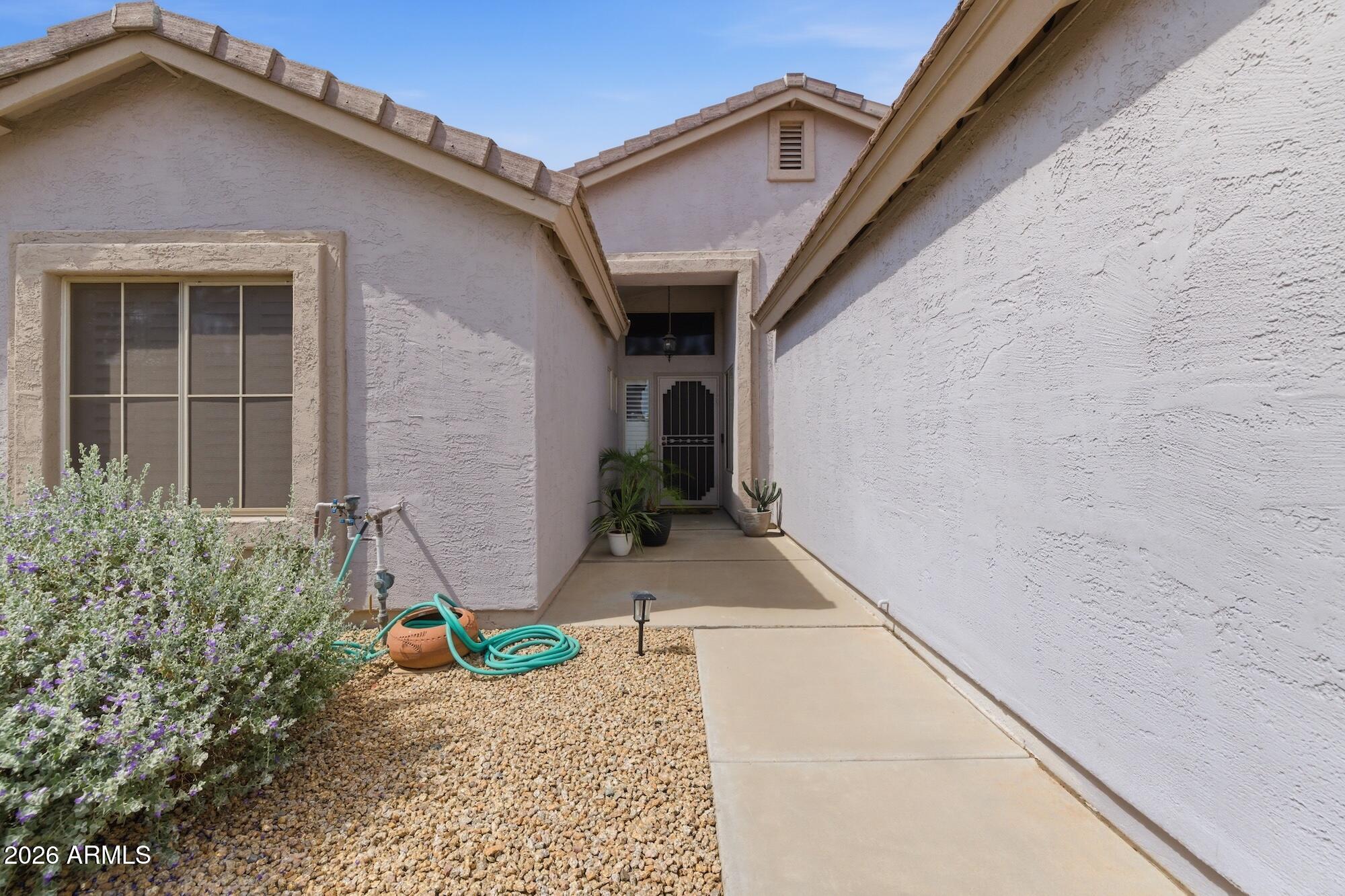 1097 W PAGE Avenue